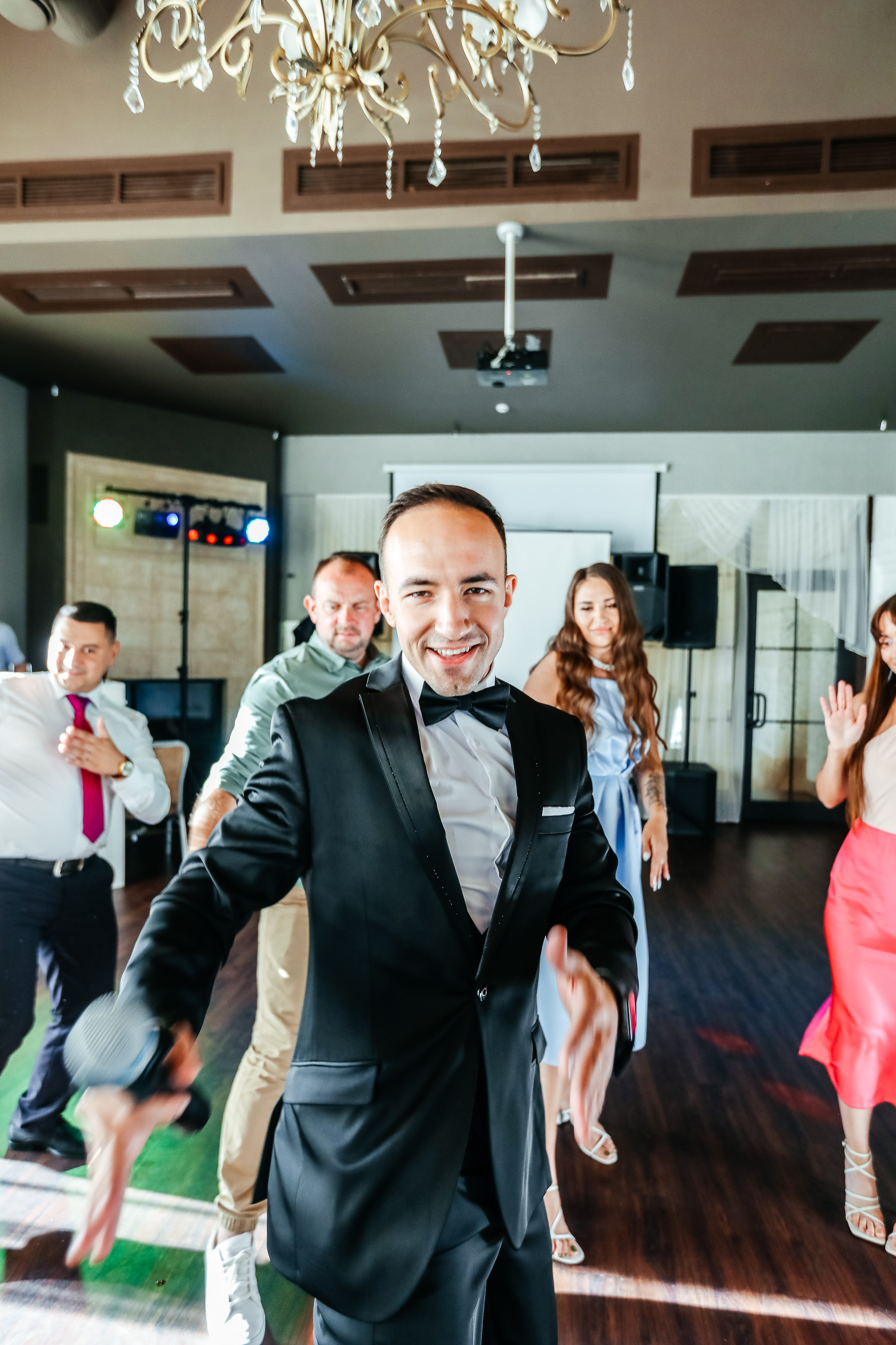 Свадебное портфолио. Свадебный ведущий Виталий Бабаев