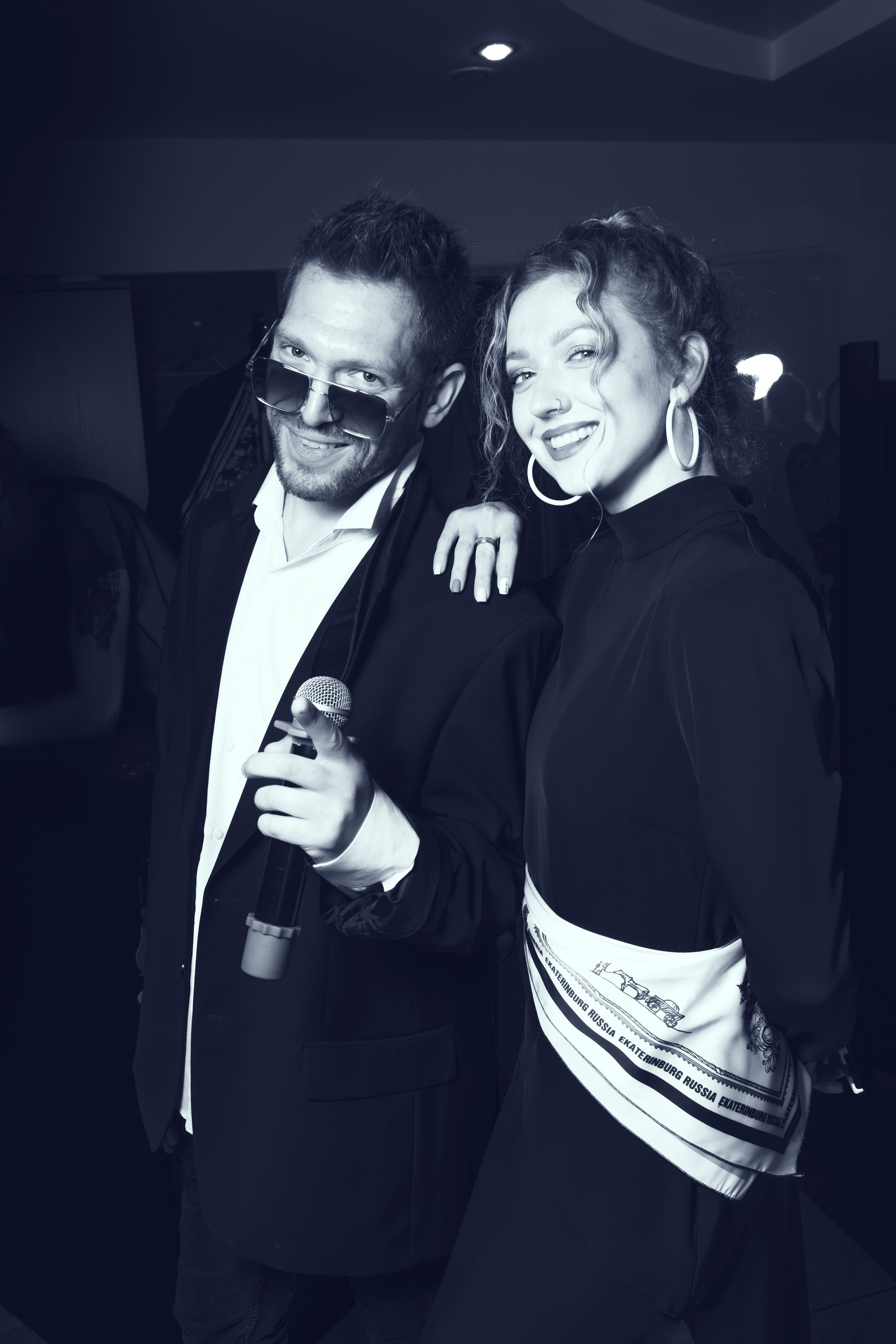 Фотограф ЕКБ. Индивидуальные фотосессии, концертный фотограф, студийная, семейная, будуарная фотосессия