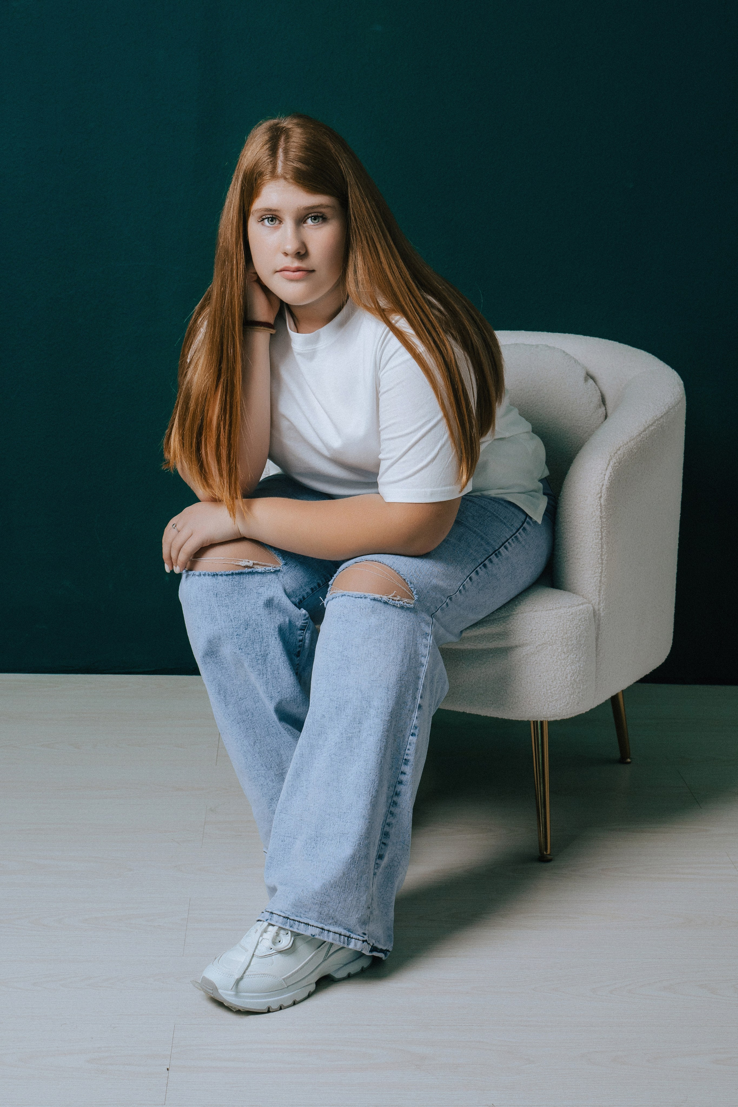 4 Школа — Заводской. Фотограф Ярмишко Дарья. Выпускные фотокниги