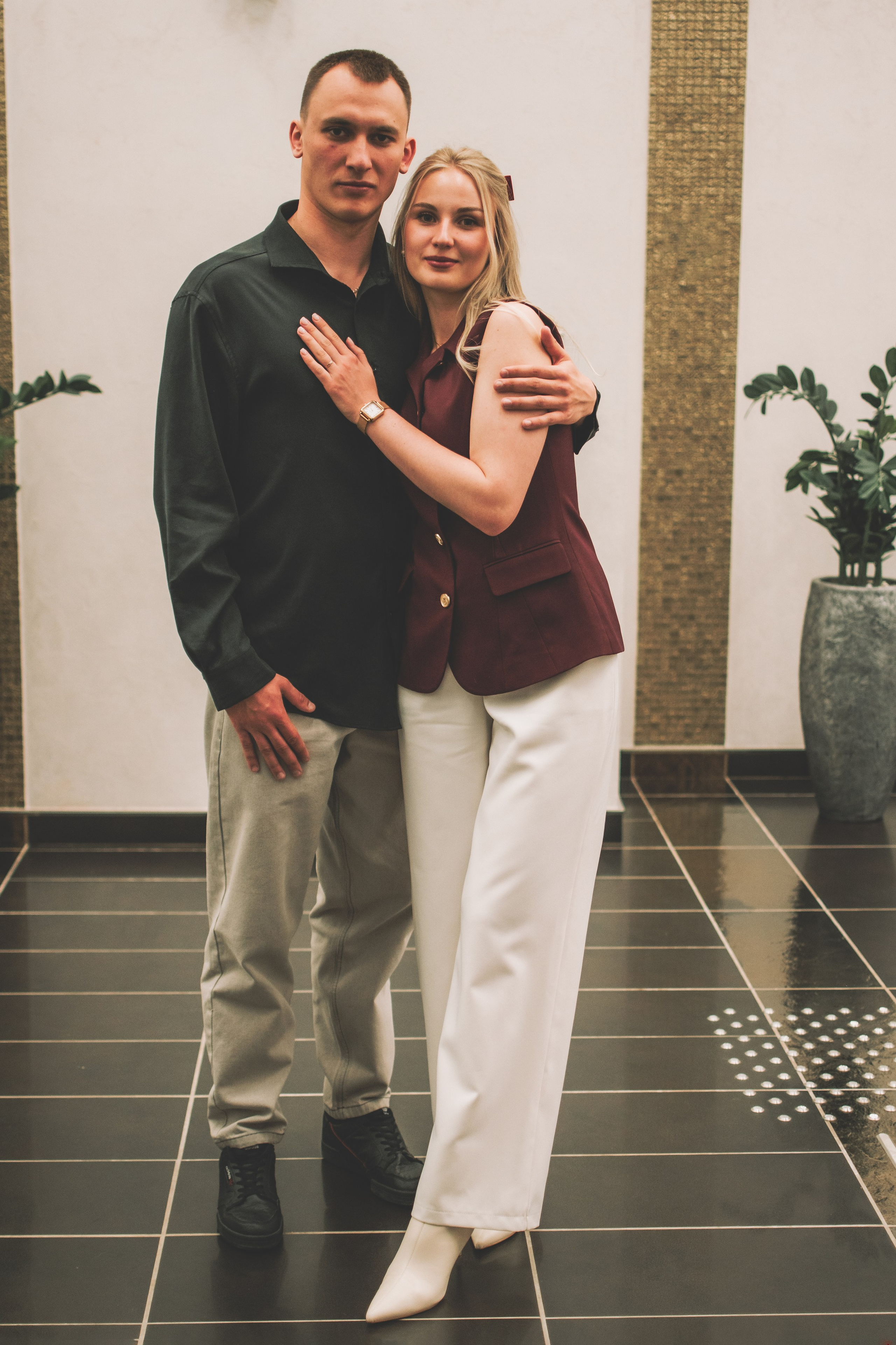 Альберт и Анастасия (Студийная фотосессия, роспись в ДК Нефтяник + фотосессия с гостями). Семейный и свадебный фотограф Губкинский и Ставрополь