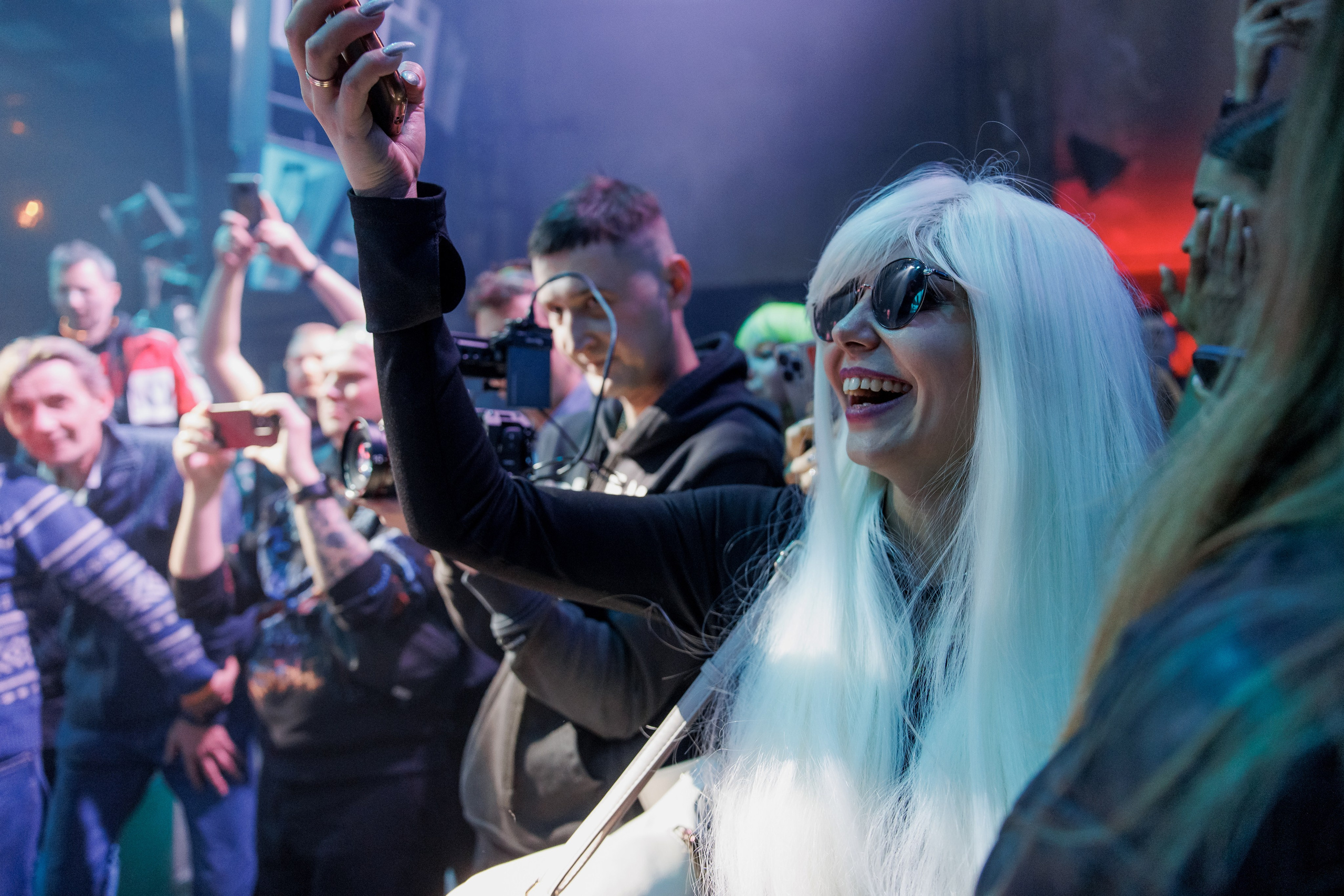 Hitech / Мутабор «Дельфин». Свадебный и семейный фотограф