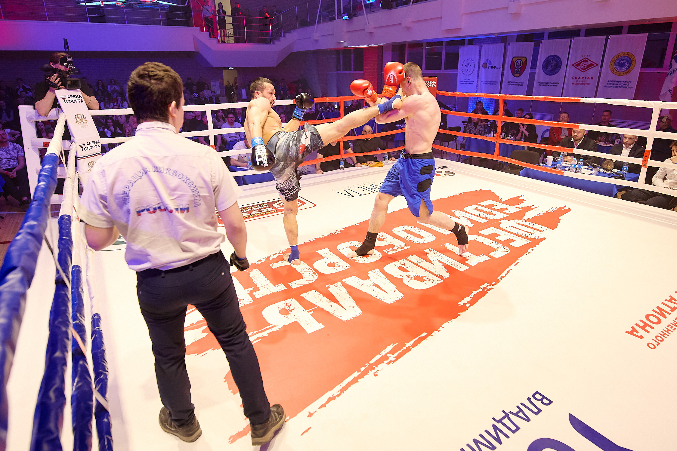 Спортивный Фотограф спорт мероприятие Владивосток единоборства ММА 