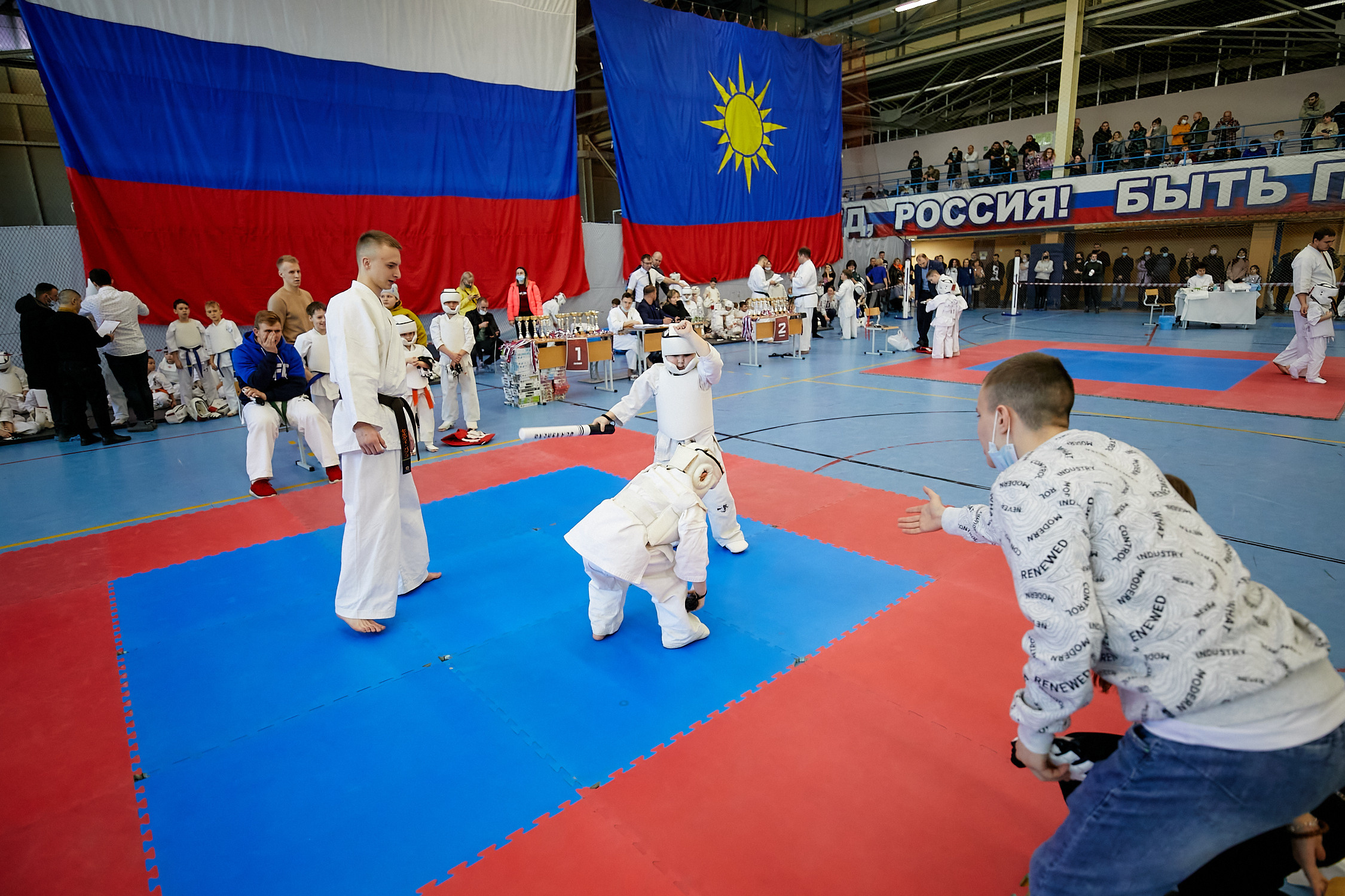 Спортивный Фотограф спорт мероприятие Владивосток единоборства ММА Карате