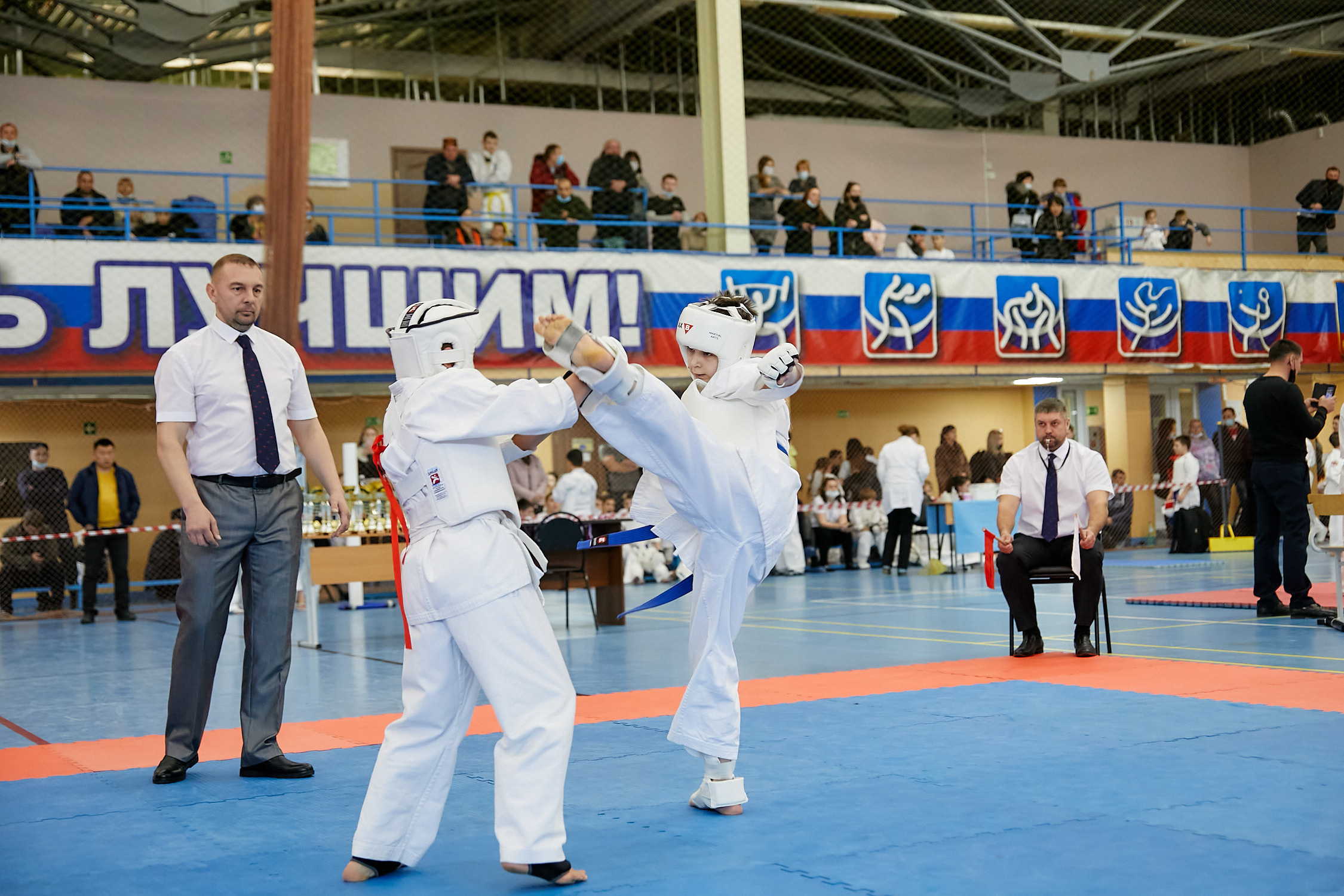 Спортивный Фотограф спорт мероприятие Владивосток единоборства ММА Карате