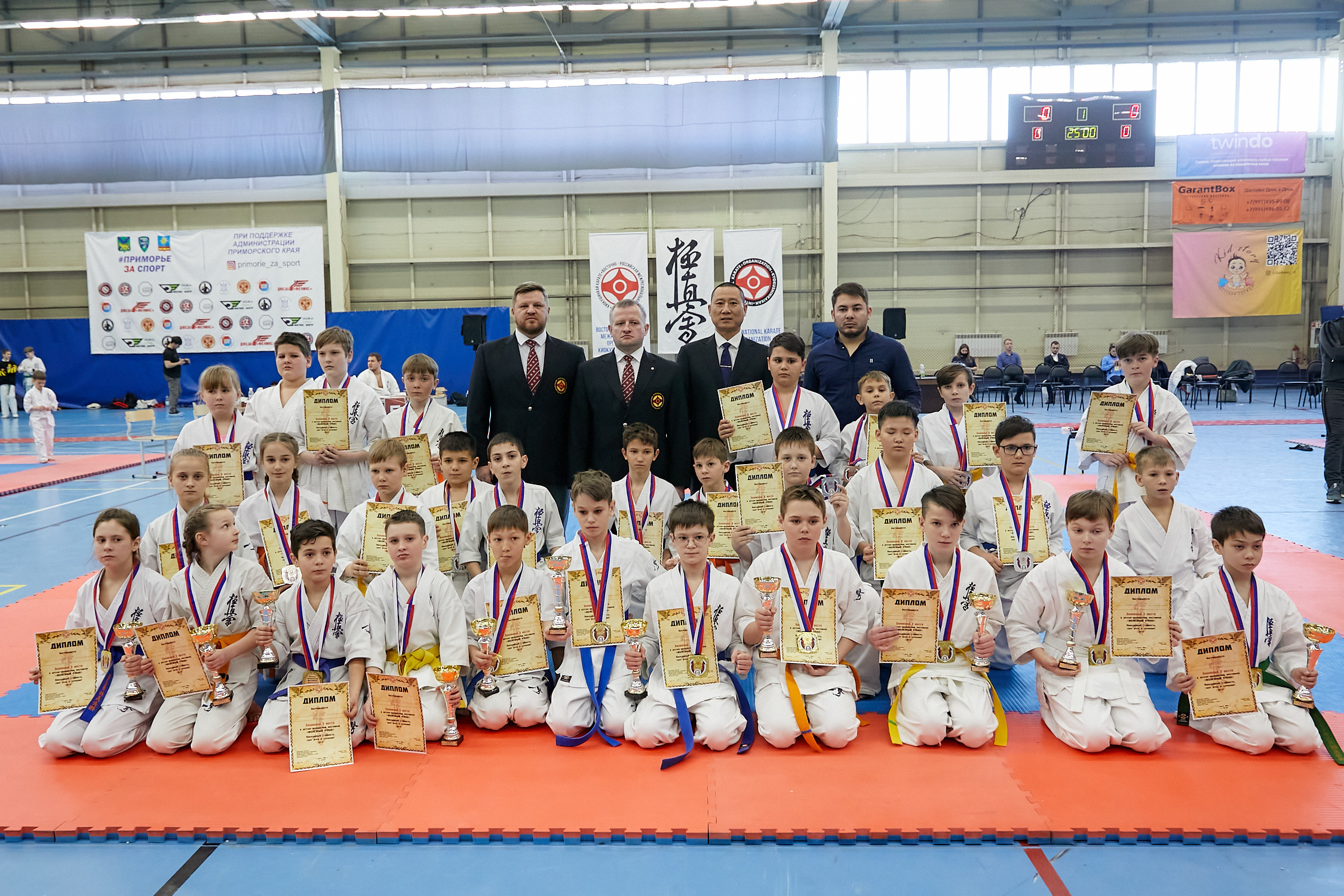 Спортивный Фотограф спорт мероприятие Владивосток единоборства ММА Карате