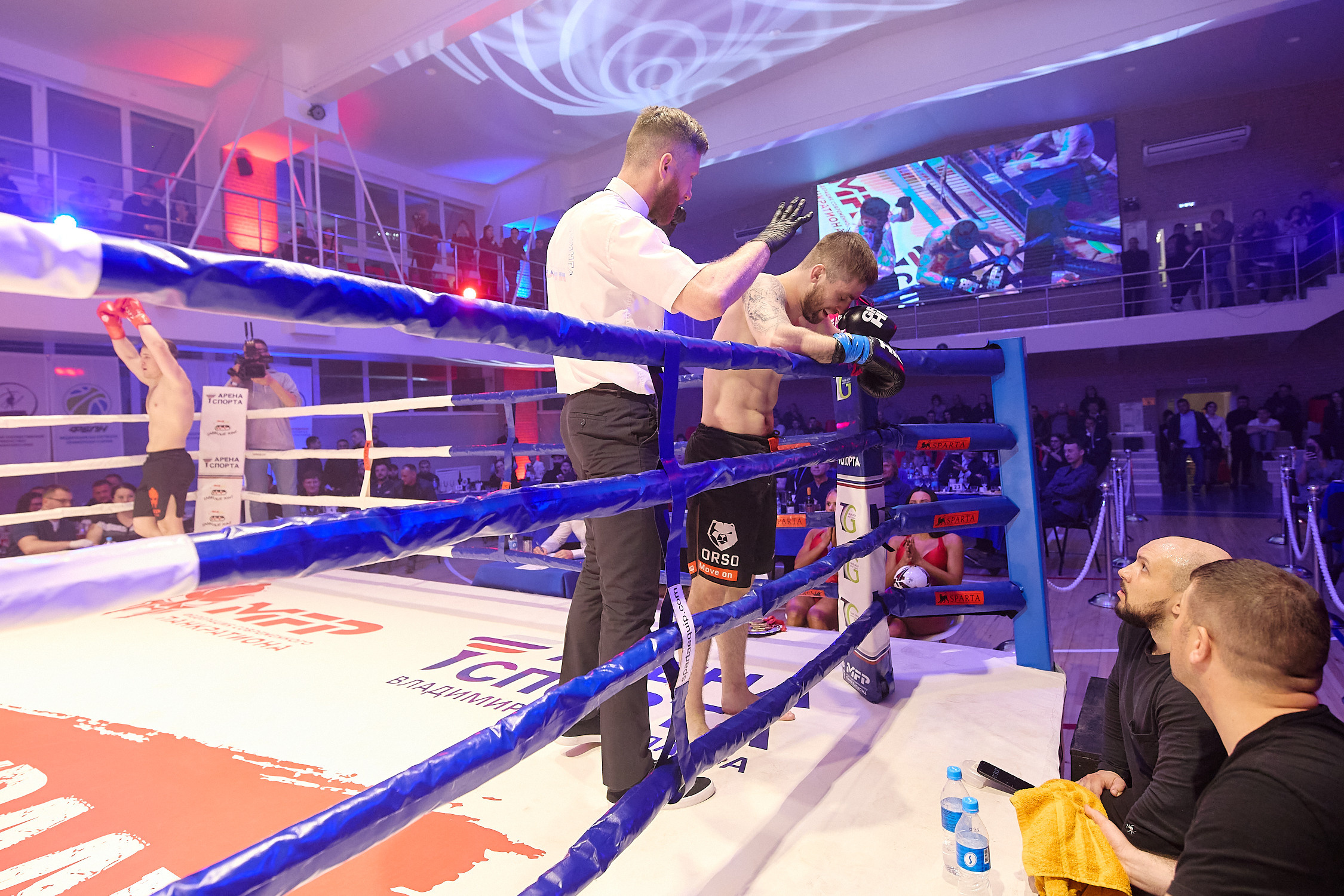 Спортивный Фотограф спорт мероприятие Владивосток единоборства ММА 