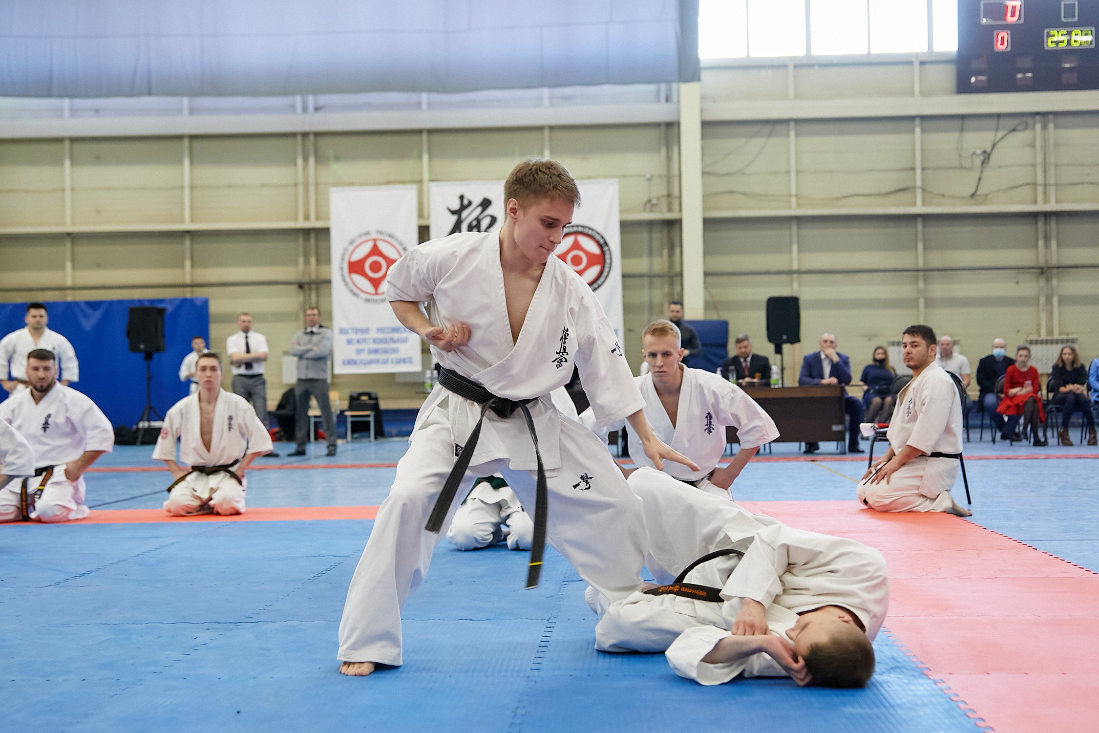 Спортивный Фотограф спорт мероприятие Владивосток единоборства ММА Карате