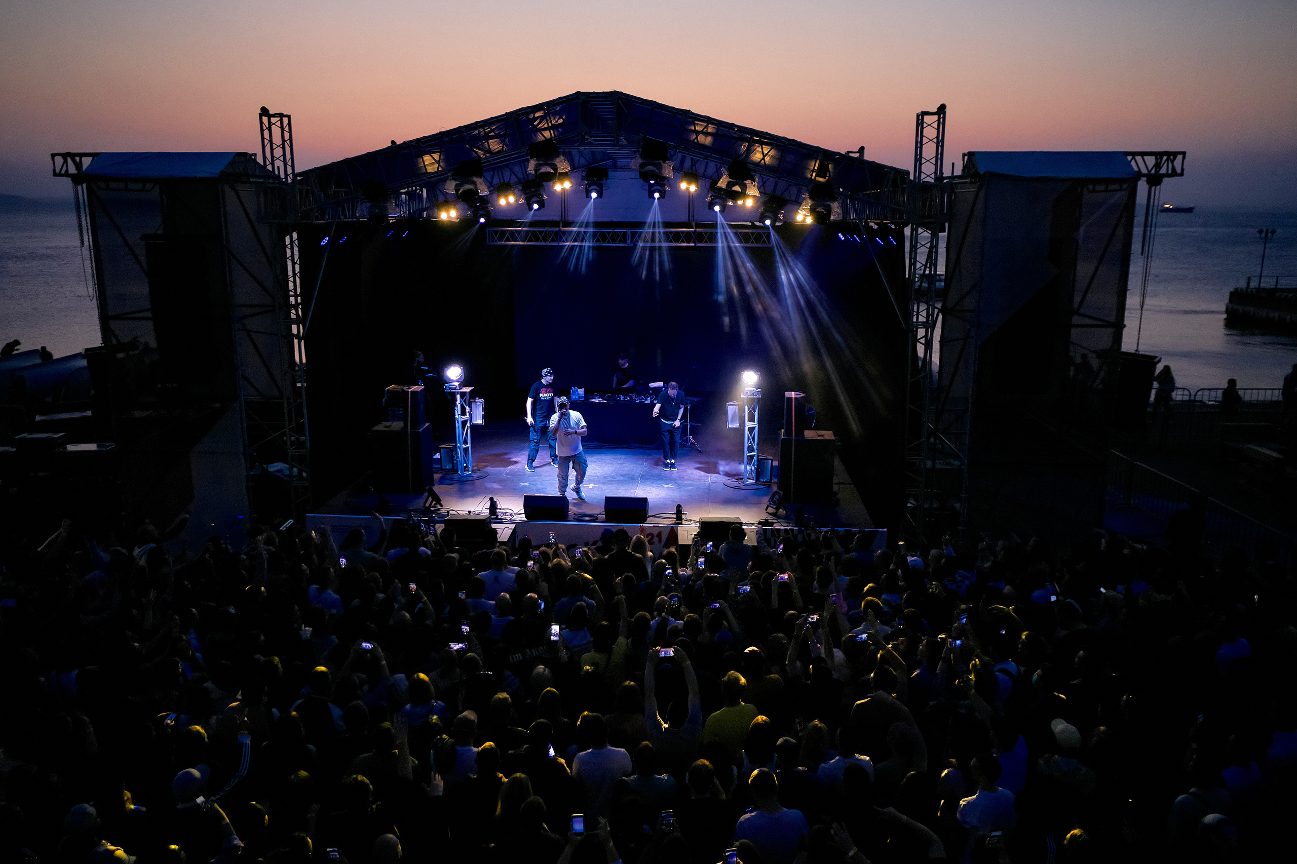 Группа Каста