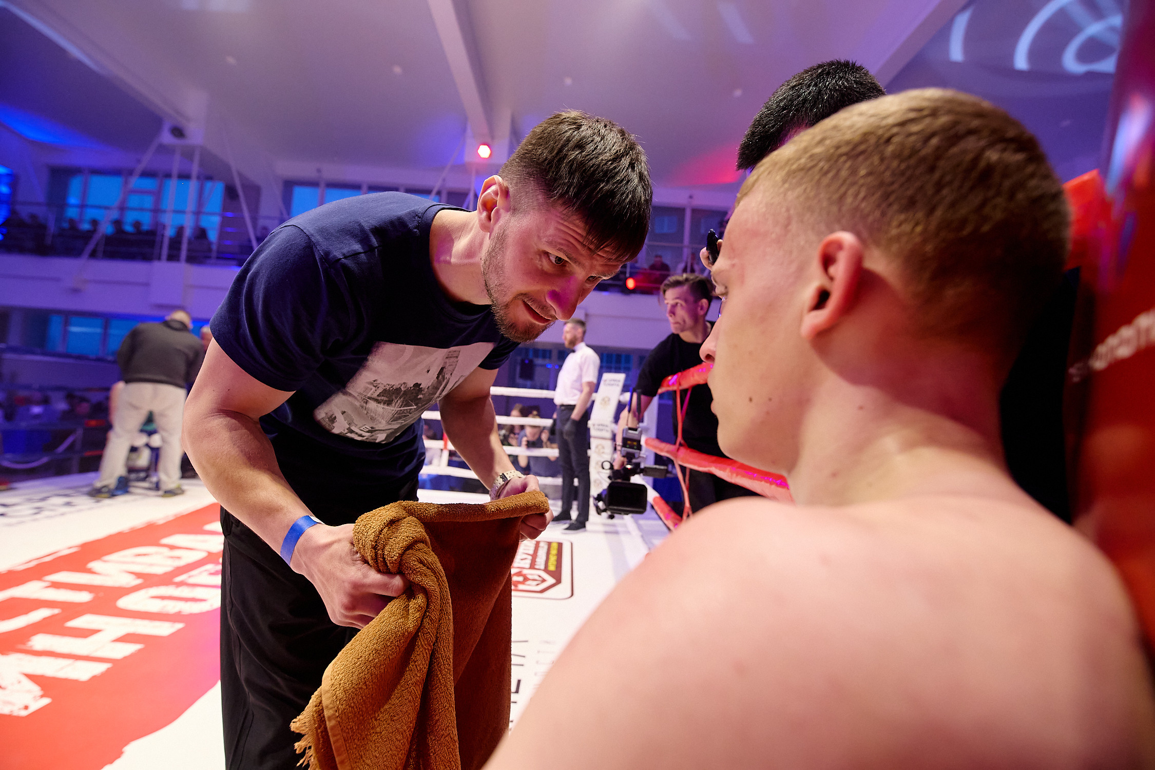 Спортивный Фотограф спорт мероприятие Владивосток единоборства ММА 