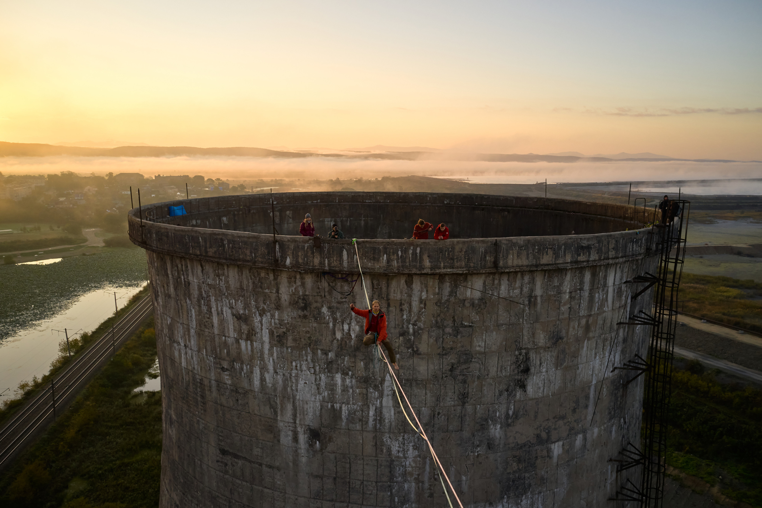 Хайлайн на ТЭЦ в городе Артём