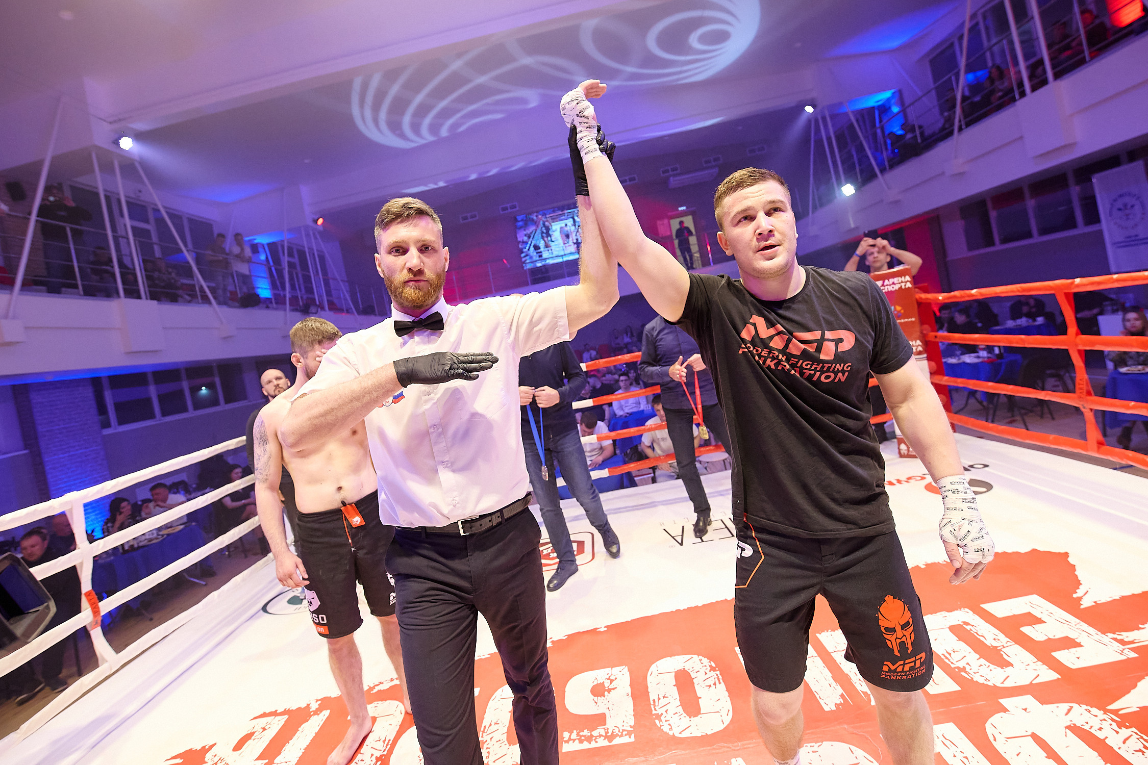 Спортивный Фотограф спорт мероприятие Владивосток единоборства ММА 