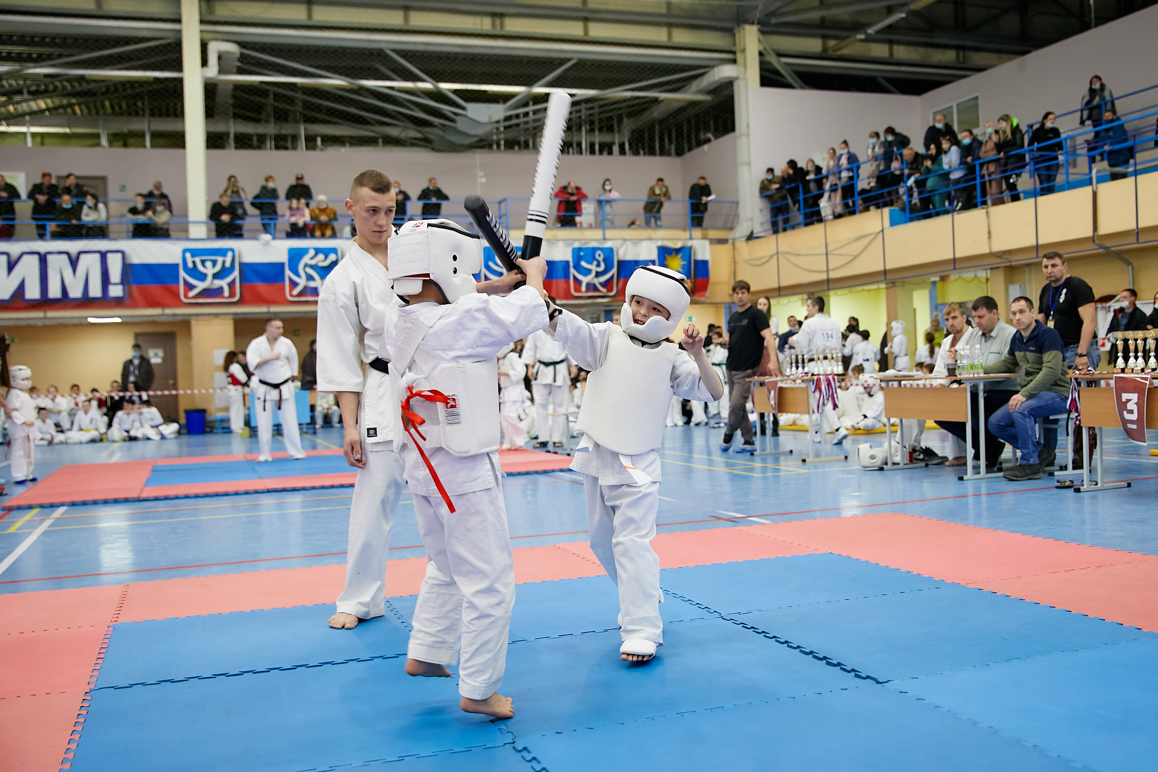 Спортивный Фотограф спорт мероприятие Владивосток единоборства ММА Карате