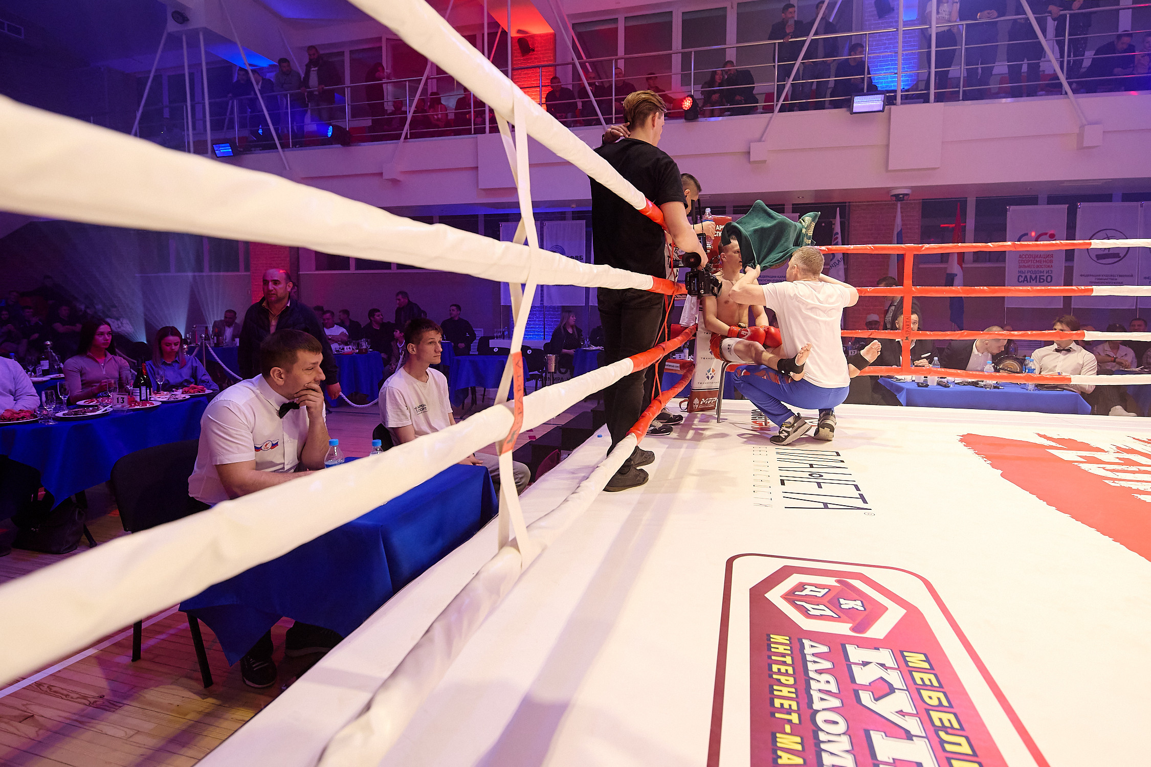 Спортивный Фотограф спорт мероприятие Владивосток единоборства ММА 