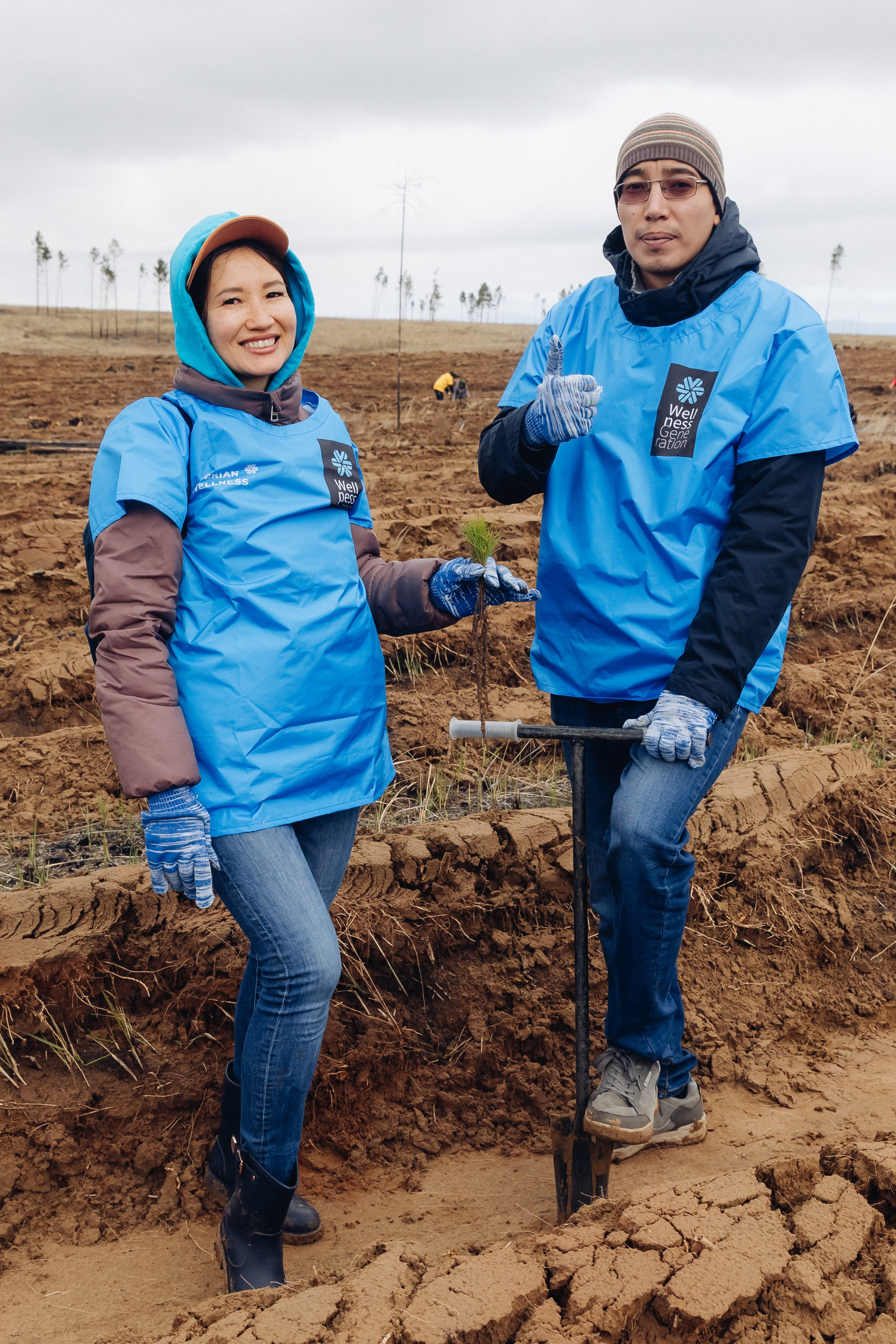 Siberian wellness. Ежегодная акция по посадке деревьев. Свадебный и семейный фотограф в Улан-Удэ