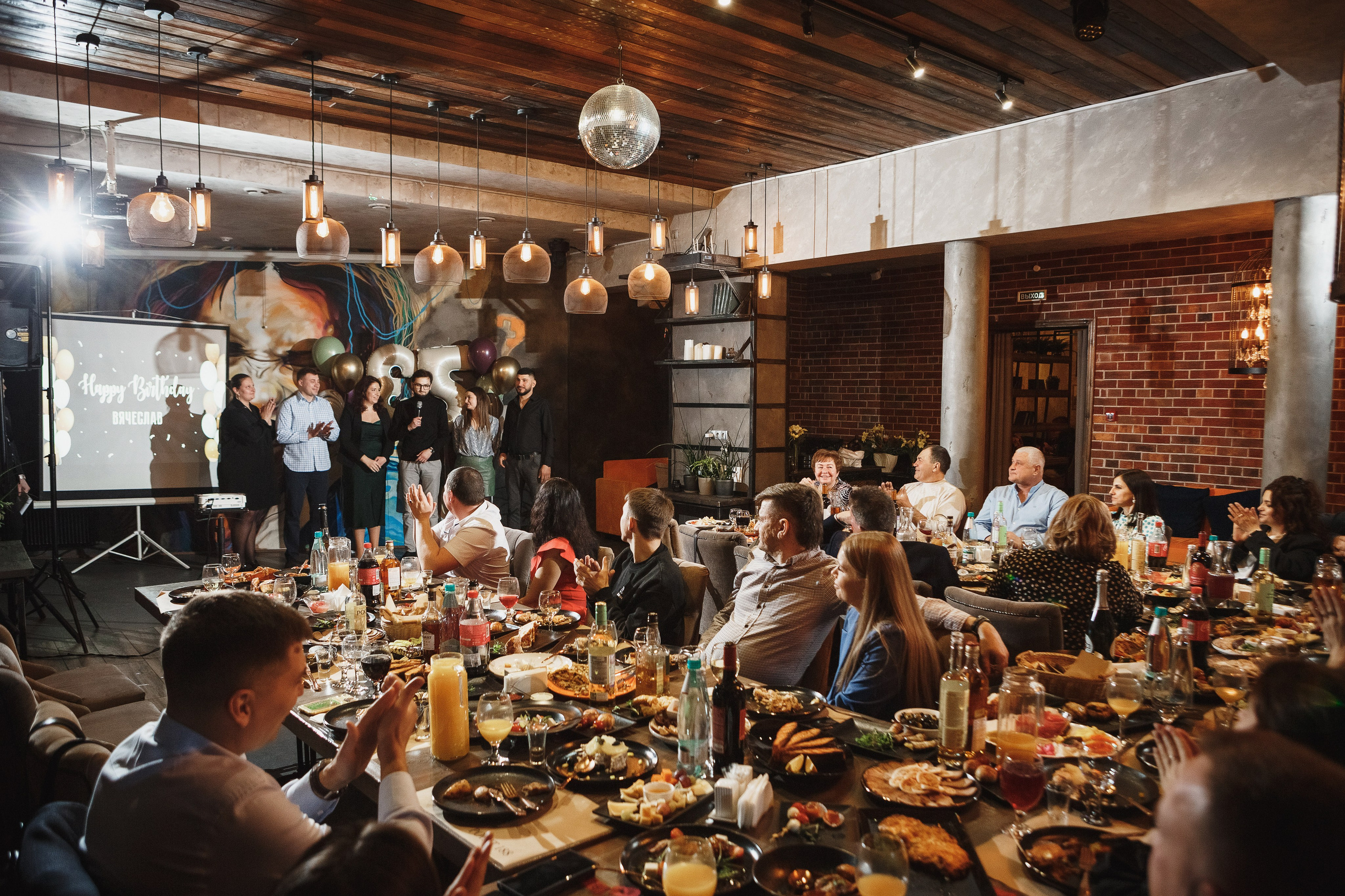 Фотографии дня рождения Вячеслава в Поинт 188, Таганрог. Свадебный и семейный фотограф в Таганроге Бакарюк Антон