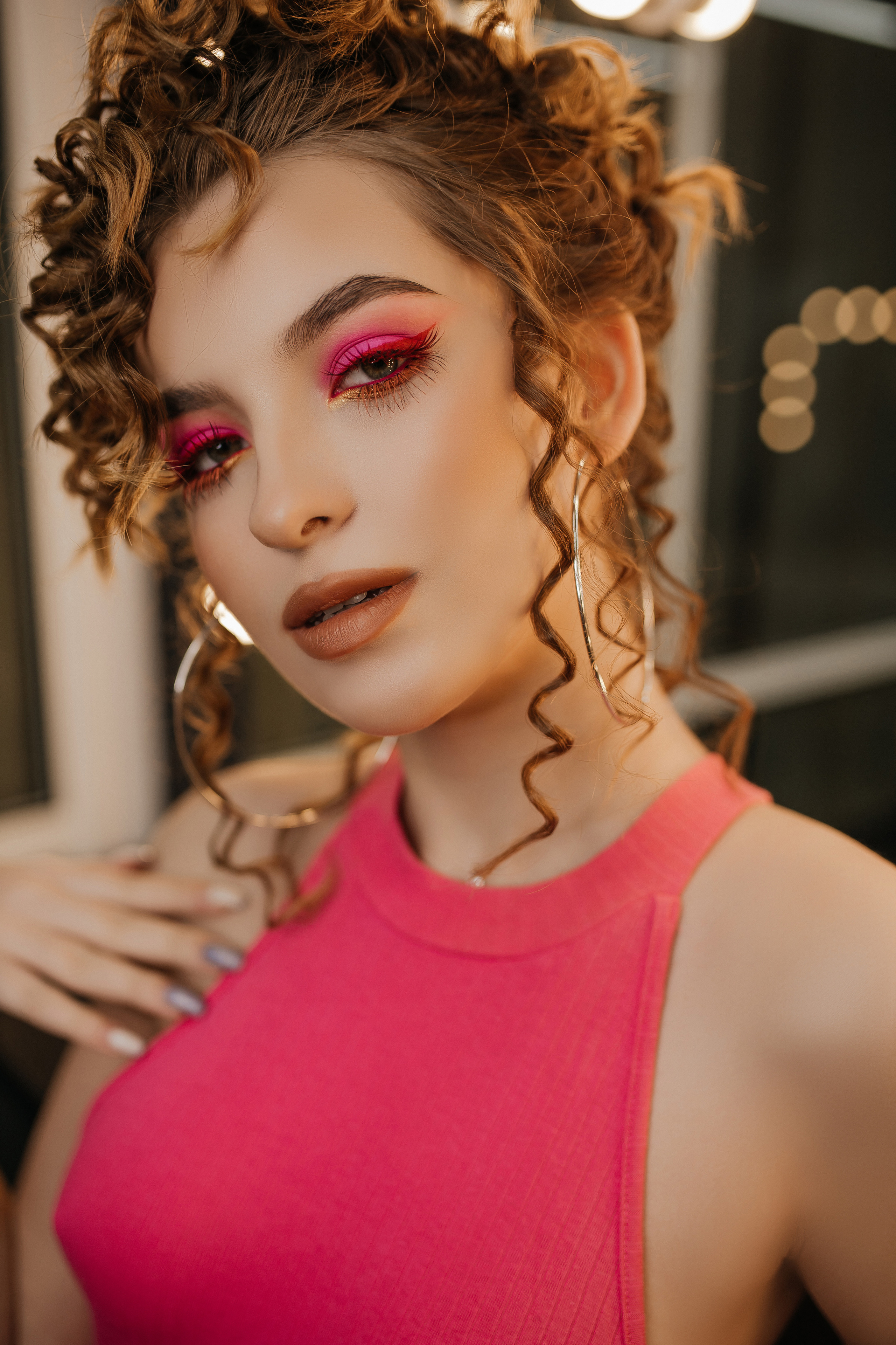 Контент-фотосессия для команды визажиста и стилиста по прическам. Свадебный фотограф в Ростове-на-Дону и Азове Малявка Анастасия