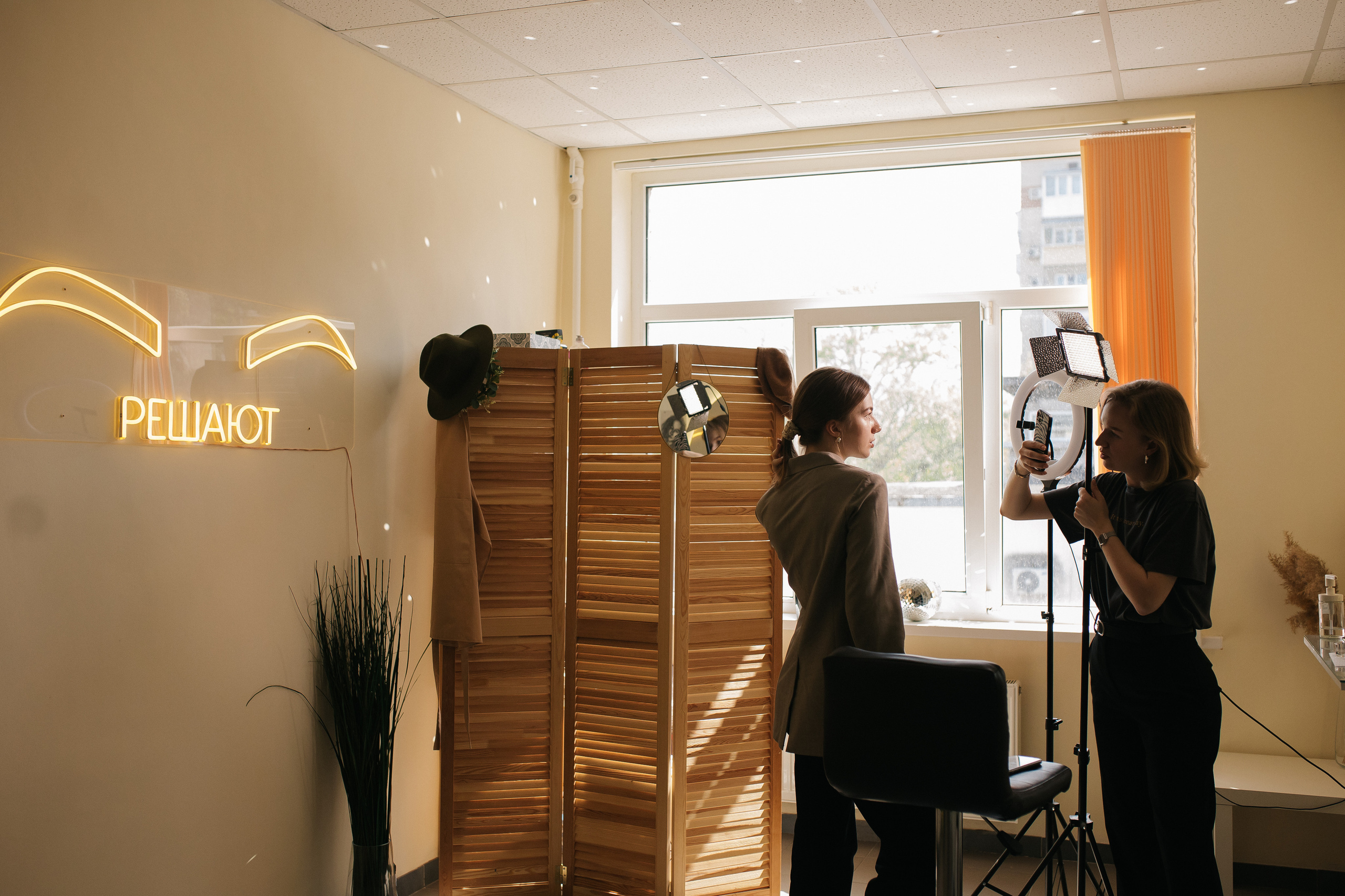 Контент-фотосессия для бровиста. Свадебный фотограф в Ростове-на-Дону и Азове Малявка Анастасия