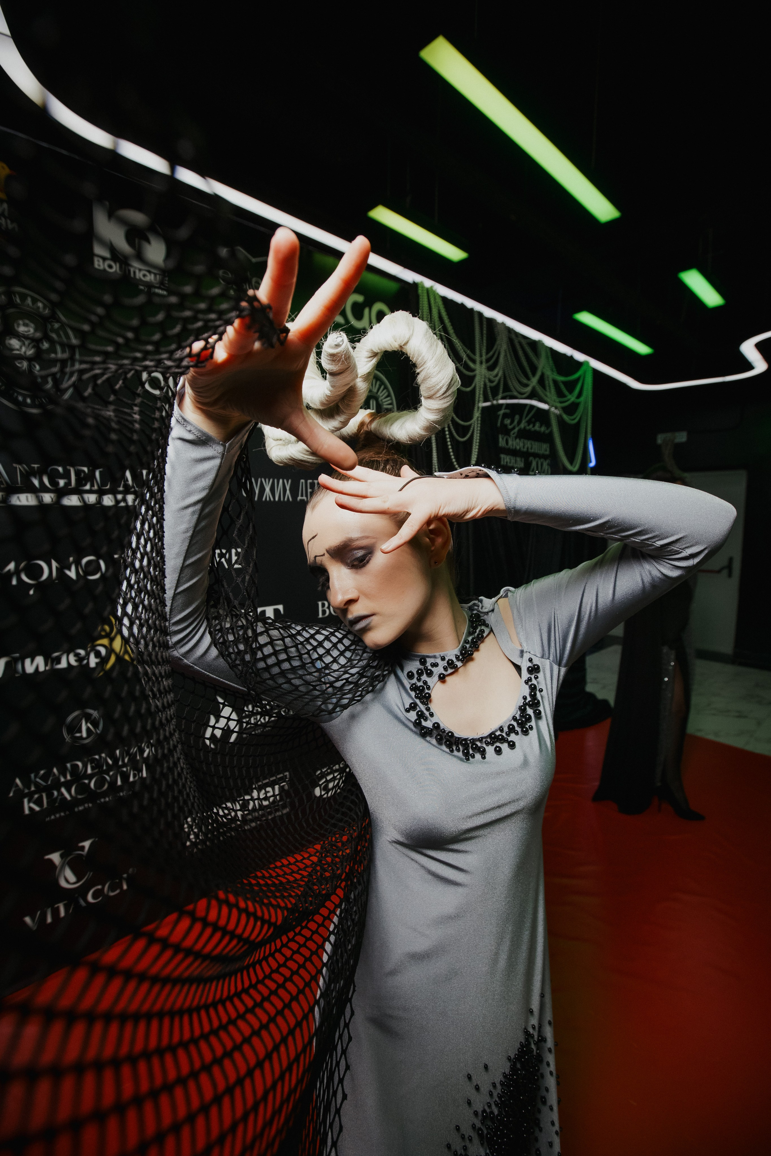 ФЭШН КОНФА. СВОИ. ФОТООТЧЕТЫ-СОБЫТИЯ-МЕСТА