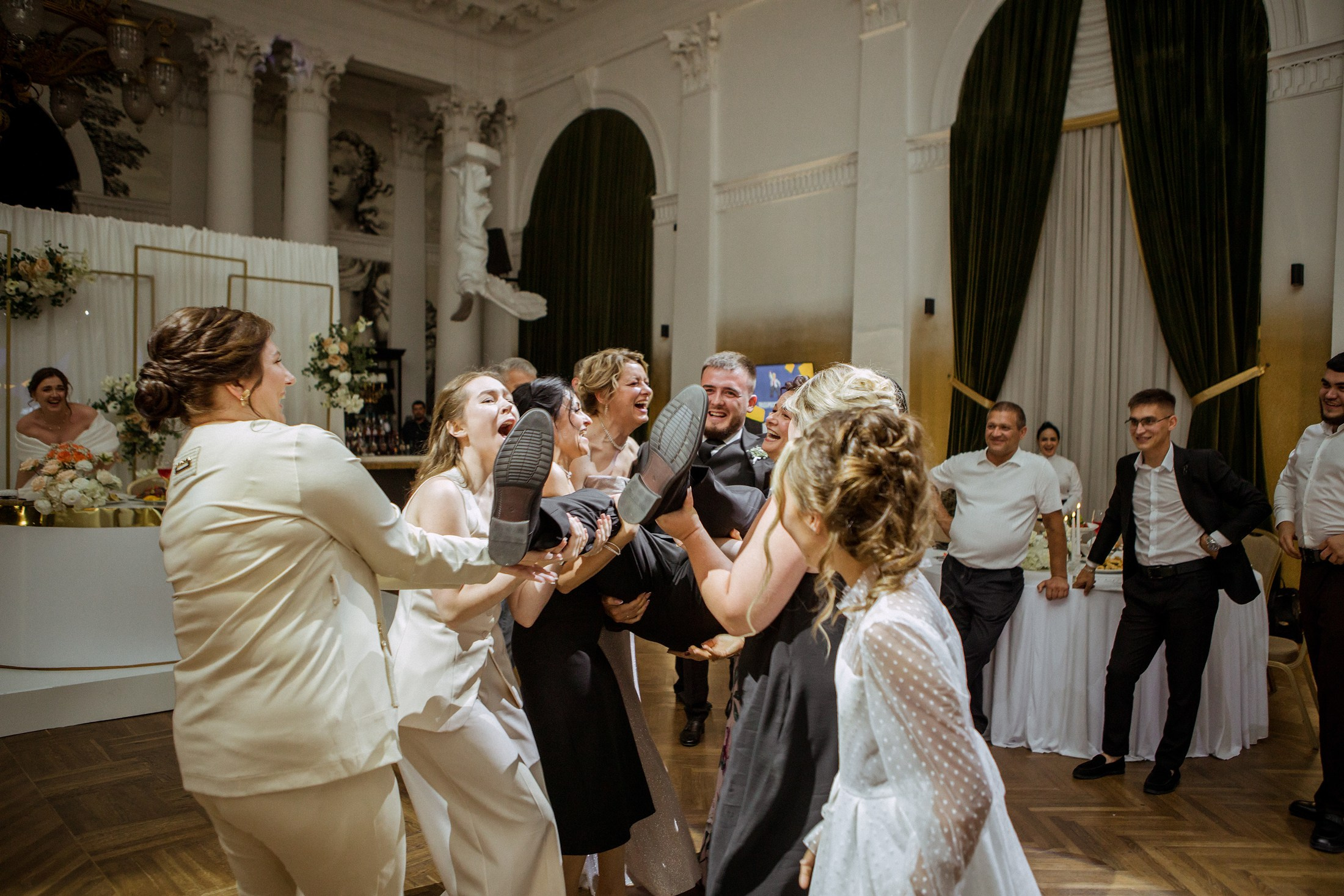 Дмитрий и Валерия. Фотографы в городе Волгограде — Людмила Агеева и Алексей Околелов