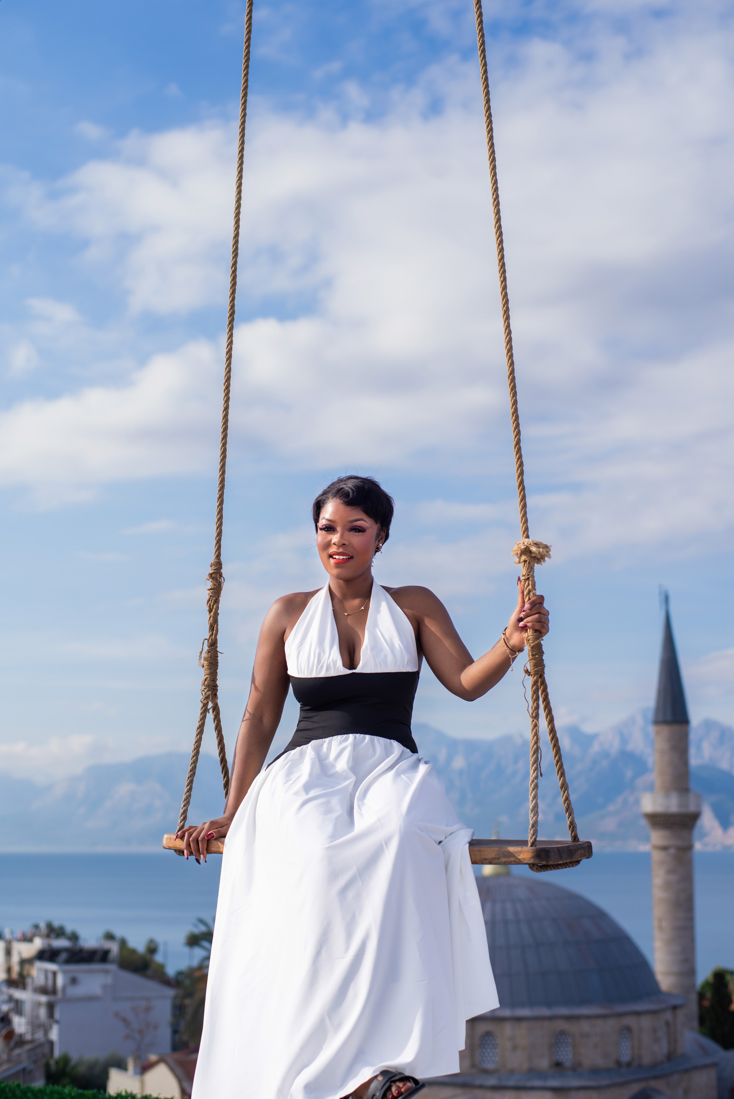 Девушка на крыше Анталия. Фотограф в Анталии | Профессиональная фотосессия | Наталья Цыбульская