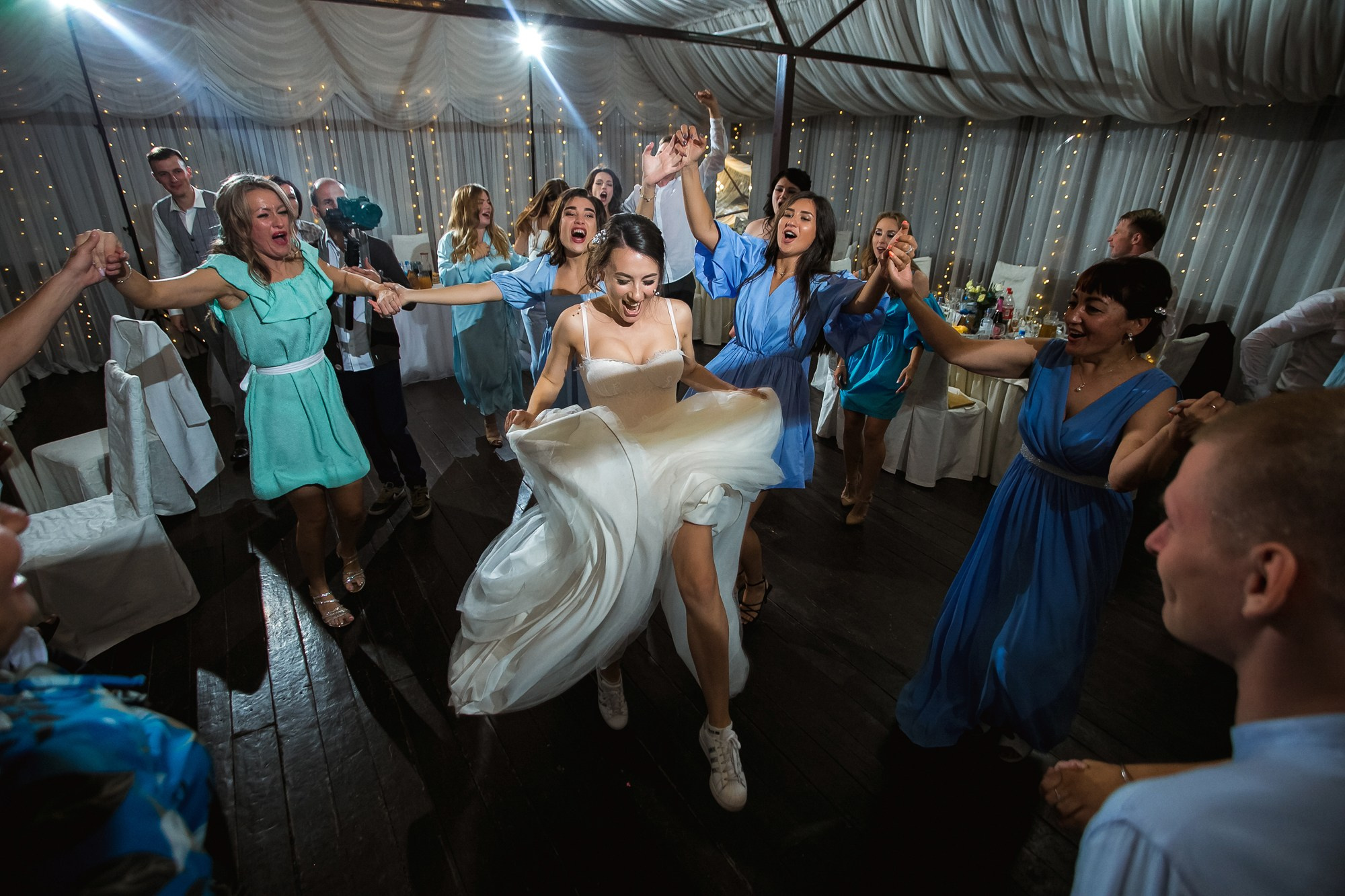 Свадебный фотограф Барнаул. Свадебный репортажный и фуд фотограф в Барнауле Гайфулин Виталий