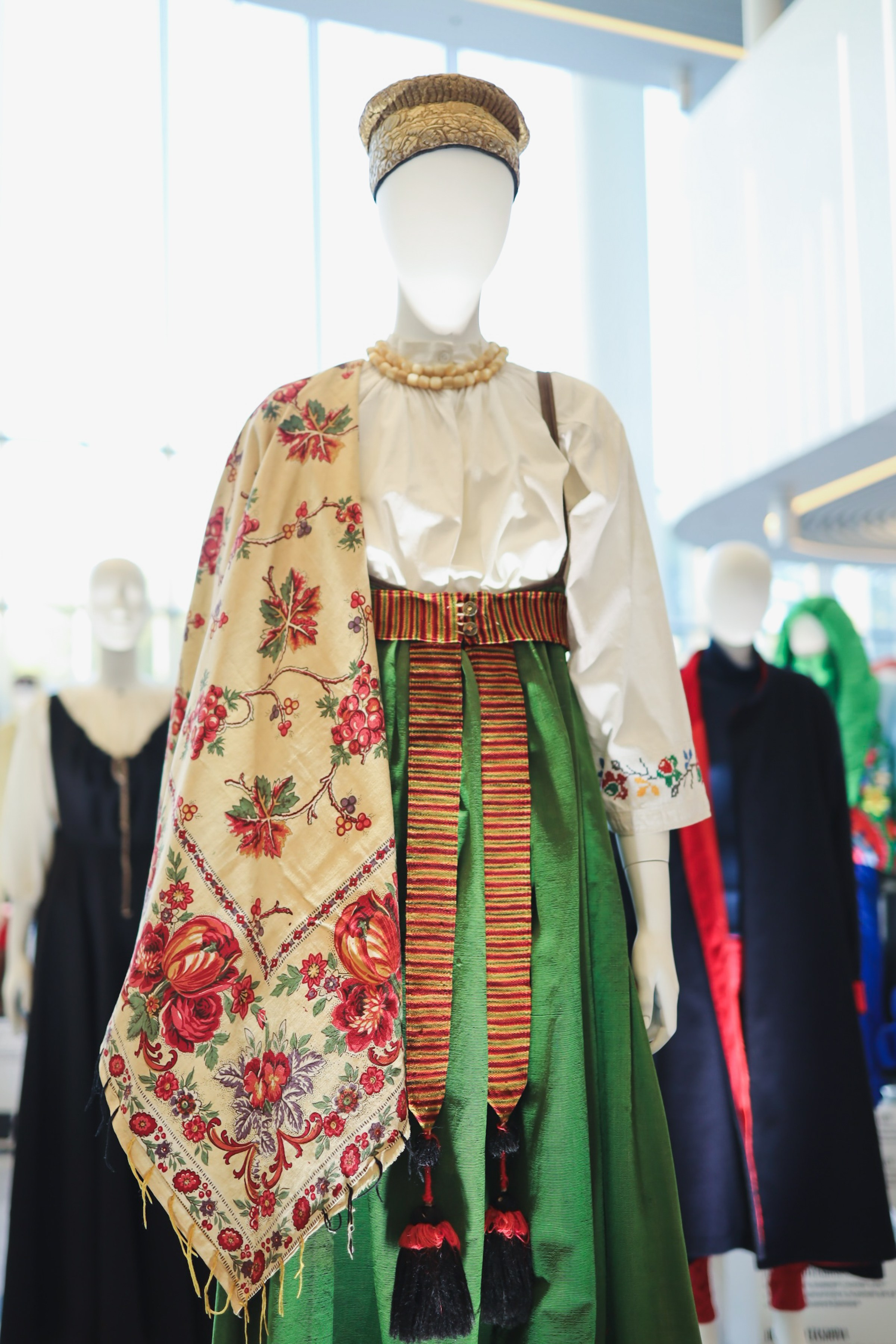 Выставка «Родные мотивы». Фотосессии и репортаж — Фотограф в Москве — Рина Серёгина