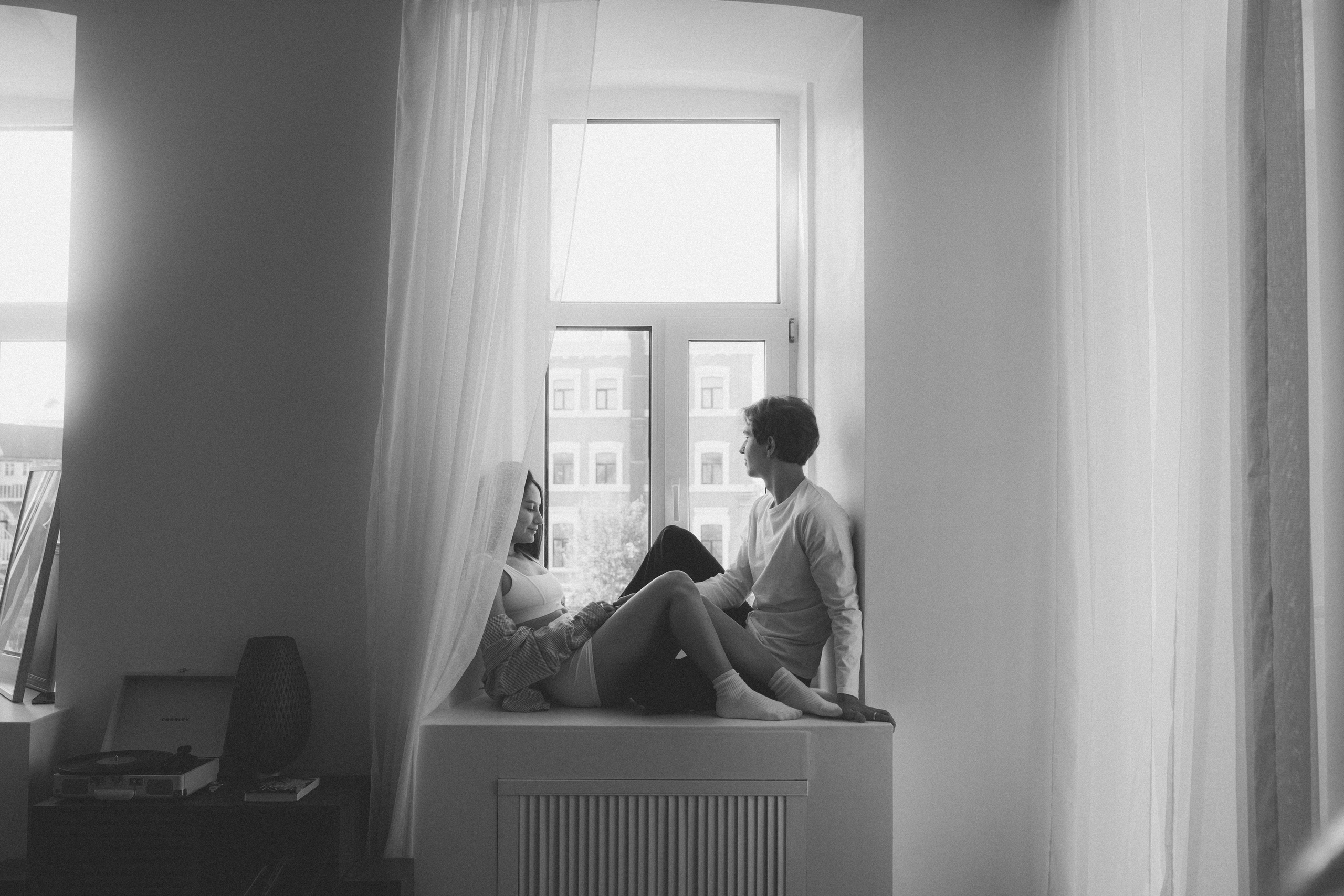 Артур и Гульназ в студии. Свадебный фотограф Казань