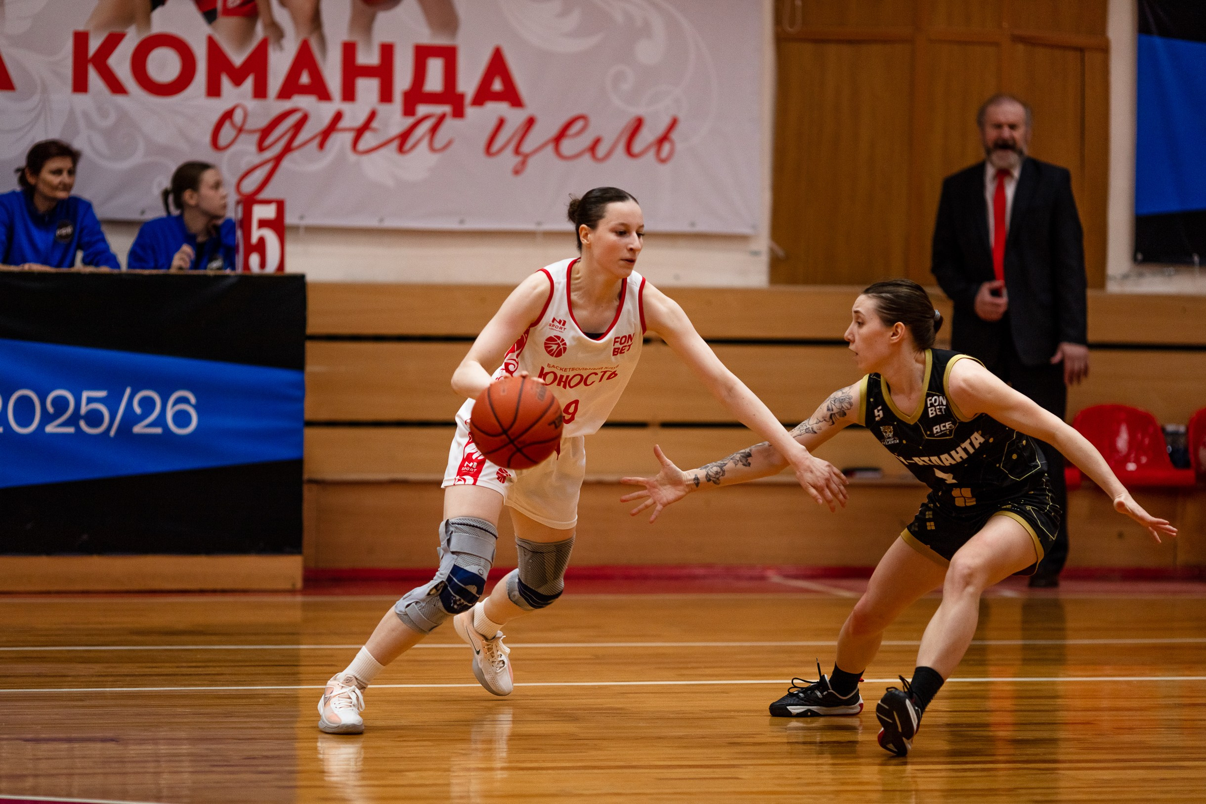 БК Юность — ЧГУ-Атланта / 3 игра. Фотография