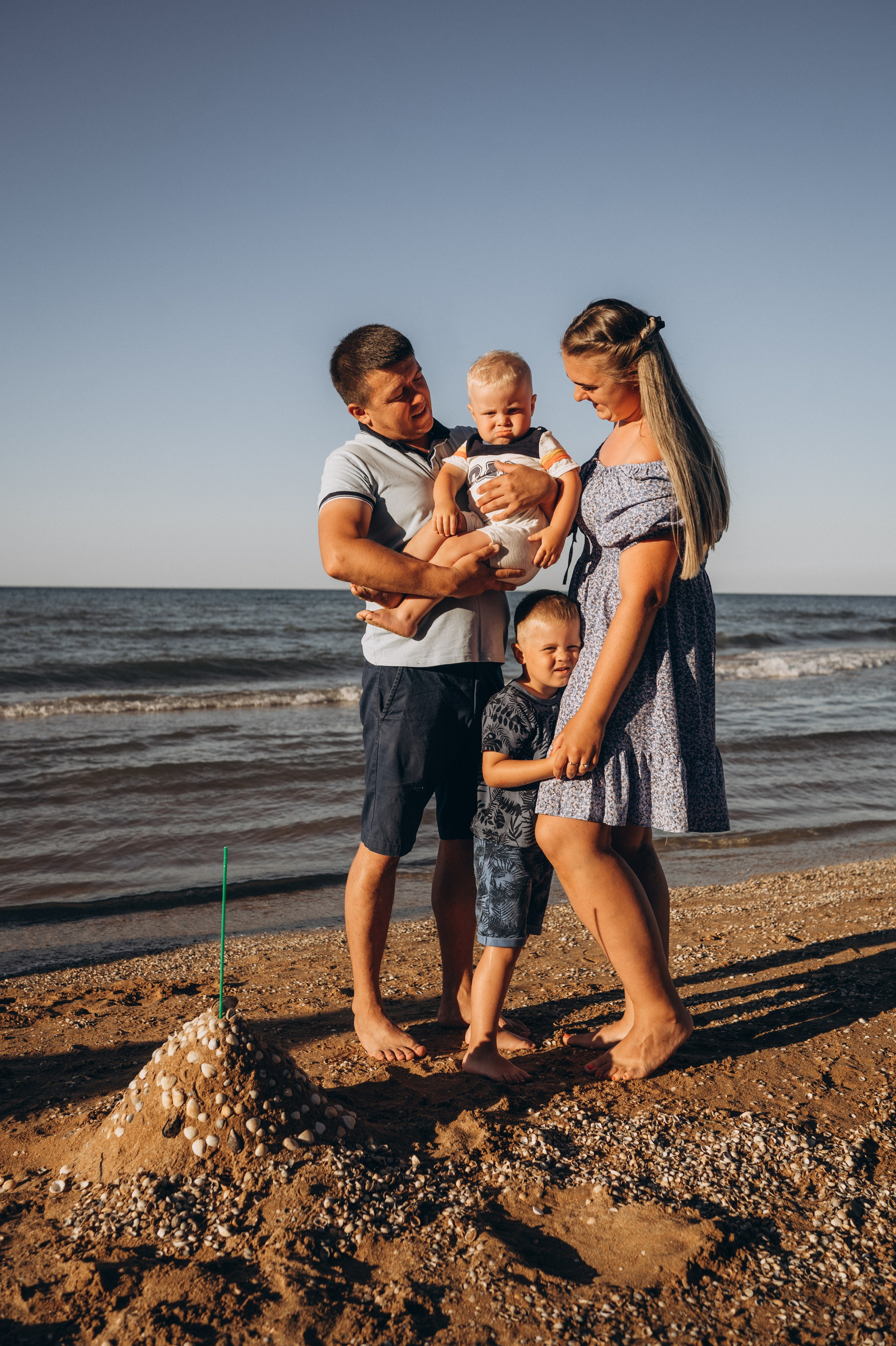 Рафаэль Юля Даня и Тимур; Алена и Алиса. Фотограф Горбенко Анна