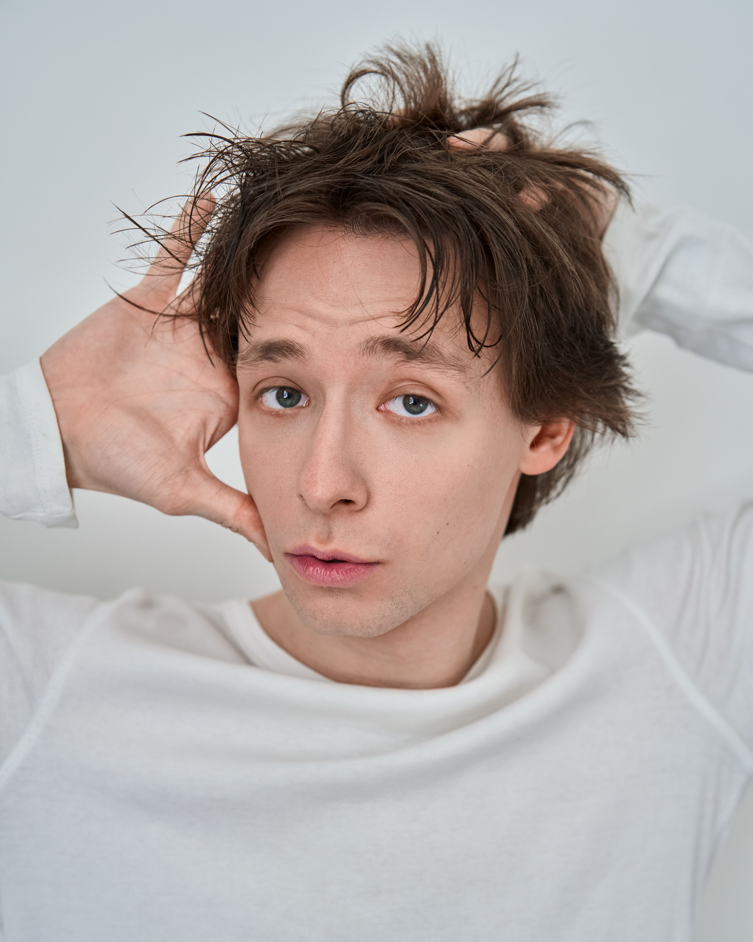 Актерское портфолио с естественным светом эмоции