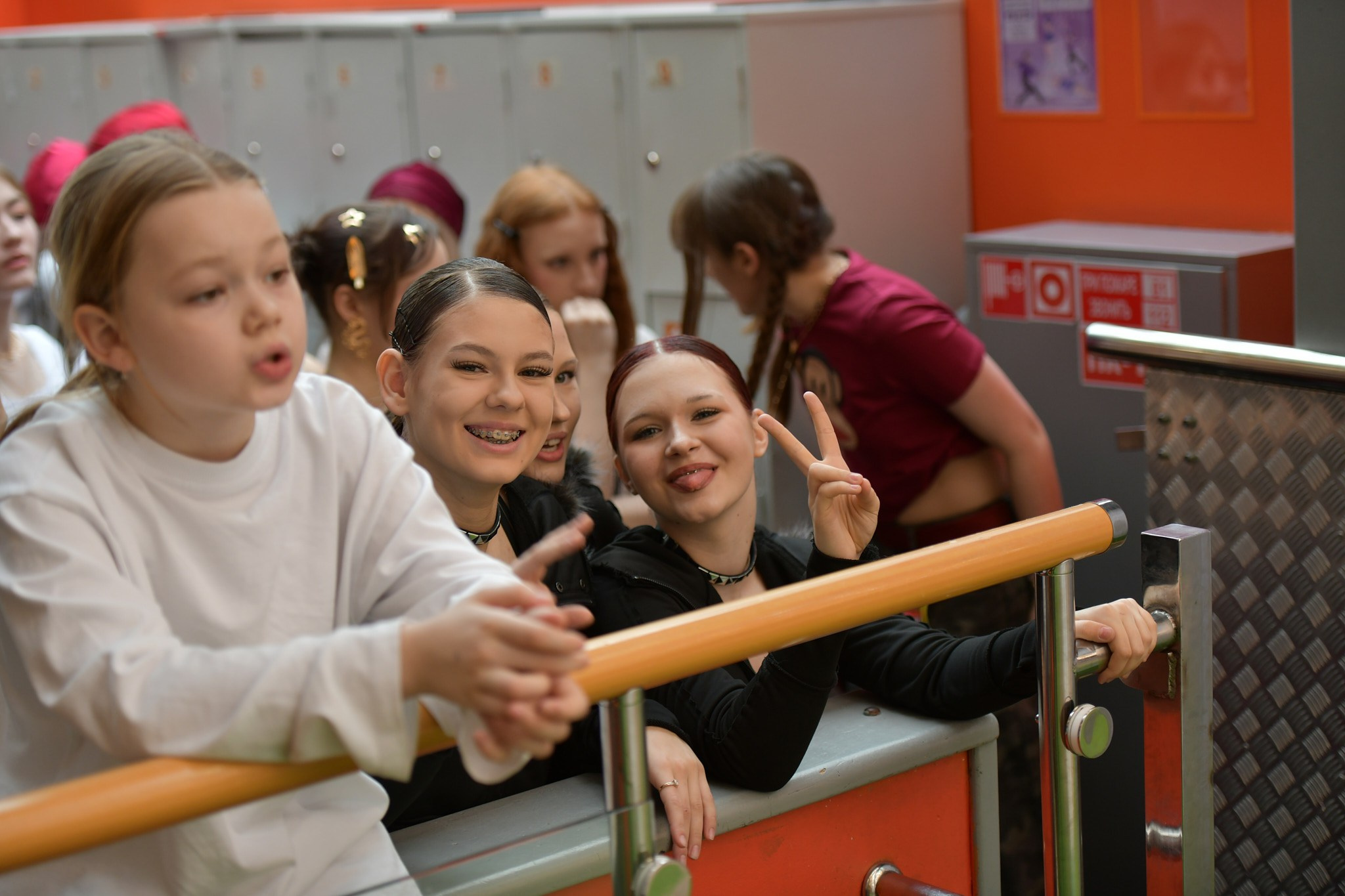 IX Хитовые танцы в ТРЦ «Сургут Сити Молл». Студия по производству фото и видеоконтента «АППЕРТУРА»