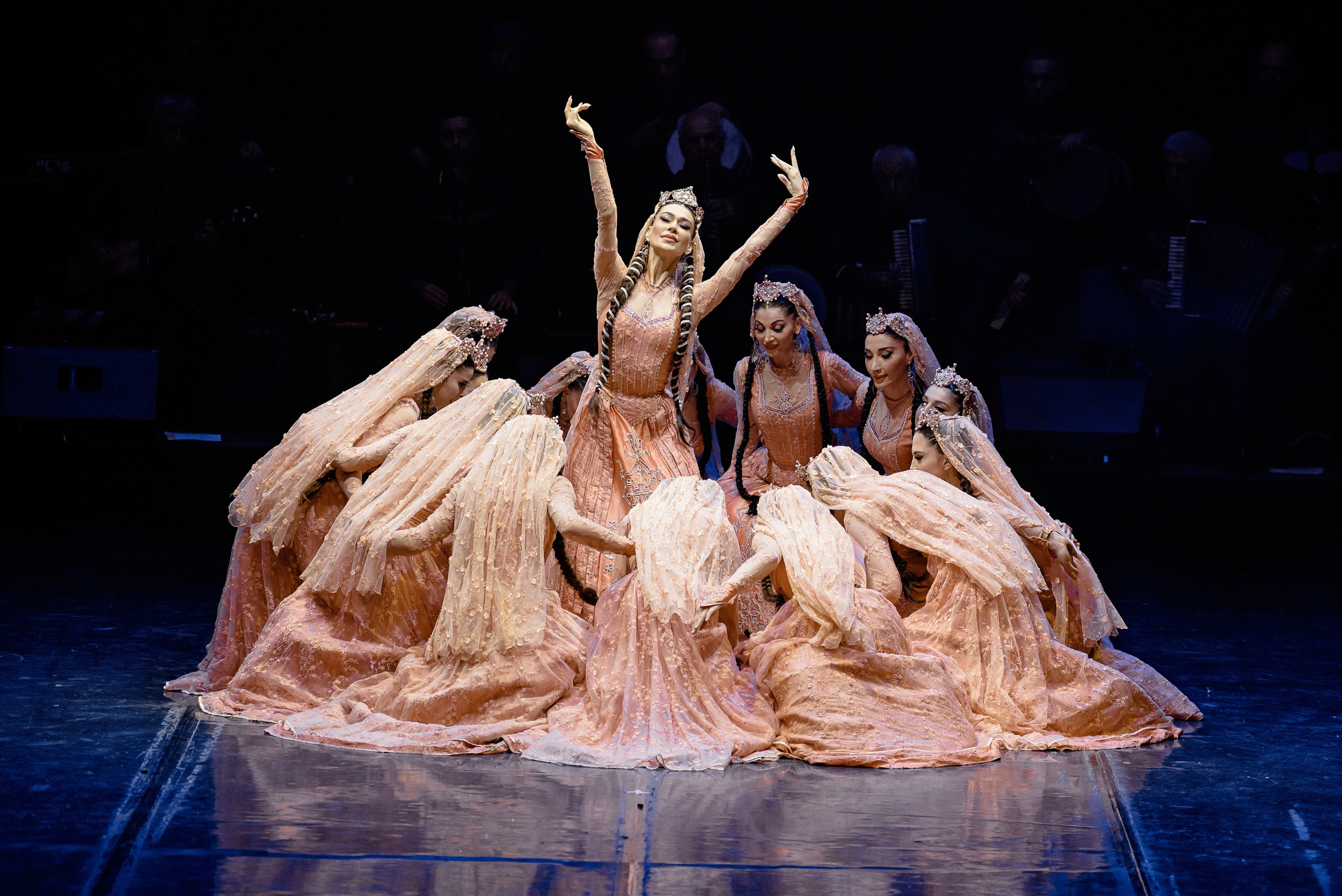 Ансамбль «Лезгинка» концерт в Махачкале. РЕПОРТАЖНЫЙ И БИЗНЕС ФОТОГРАФ В МОСКВЕ, ЕГОР НИКОЛАЕВ