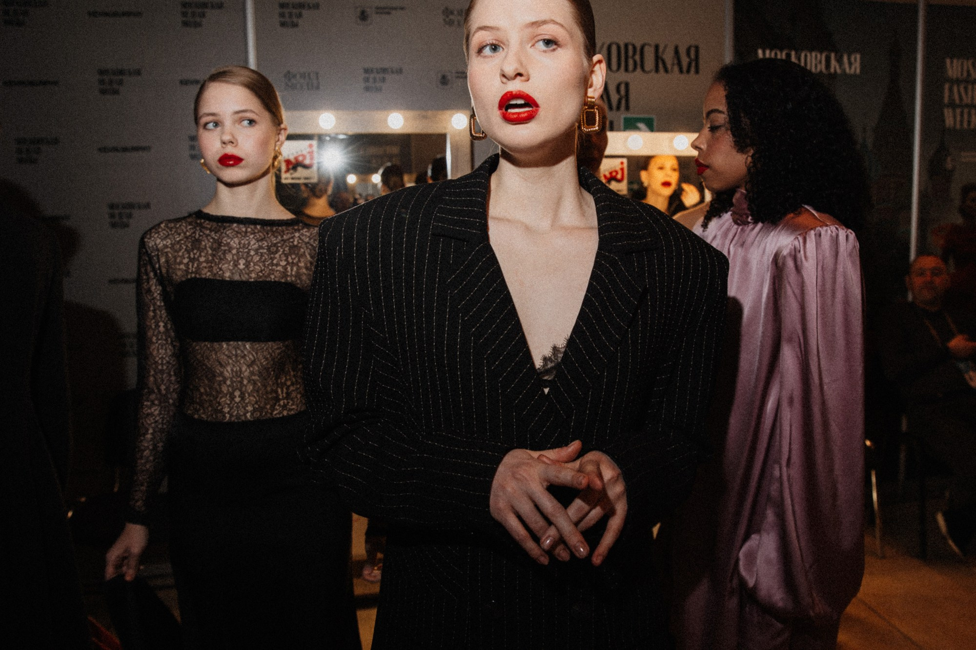 Где мода снимает маски. Backstage недели моды в Москве. Татьяна Фомичева. Репортажный и светский фотограф в Москве