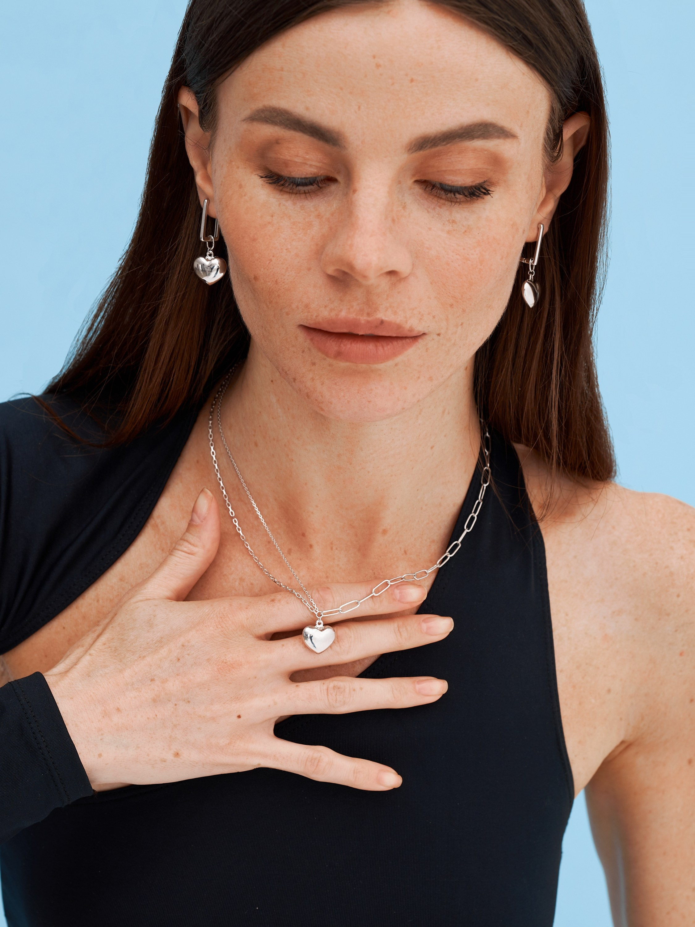 Фотосъемка ювелирных украшений Екатеринбург бижутерия Wildberries ВБ Ozon Озон предметная съемка Екб заказать цена фотосъемка товара WB. Фотограф Екатеринбург Анастасия Жерновская | Маркетплейсы и нейрофото