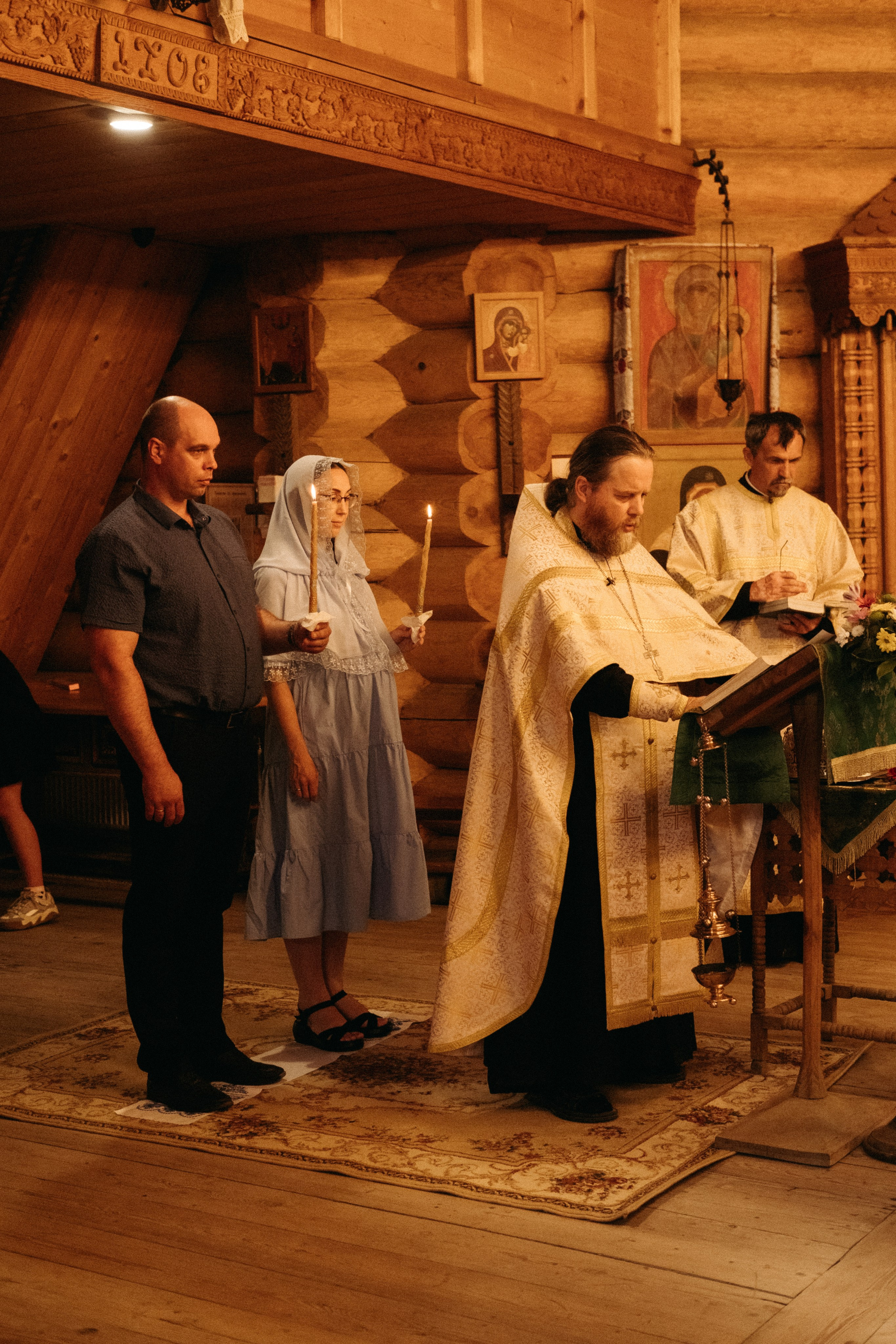 Крещение и Венчание. Фотограф Кингисепп Леонова Ника