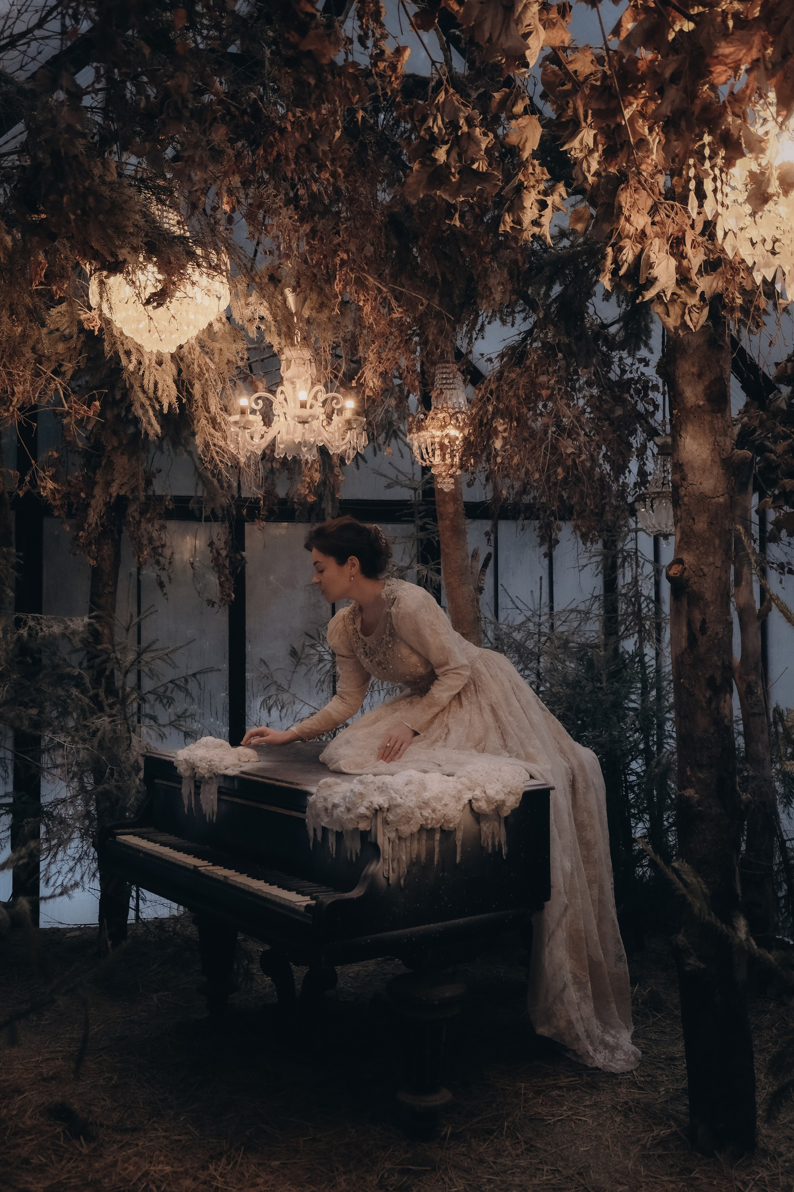 В заброшенной оранжерее. Свадебный и семейный фотограф в Москве Инника Кетлер