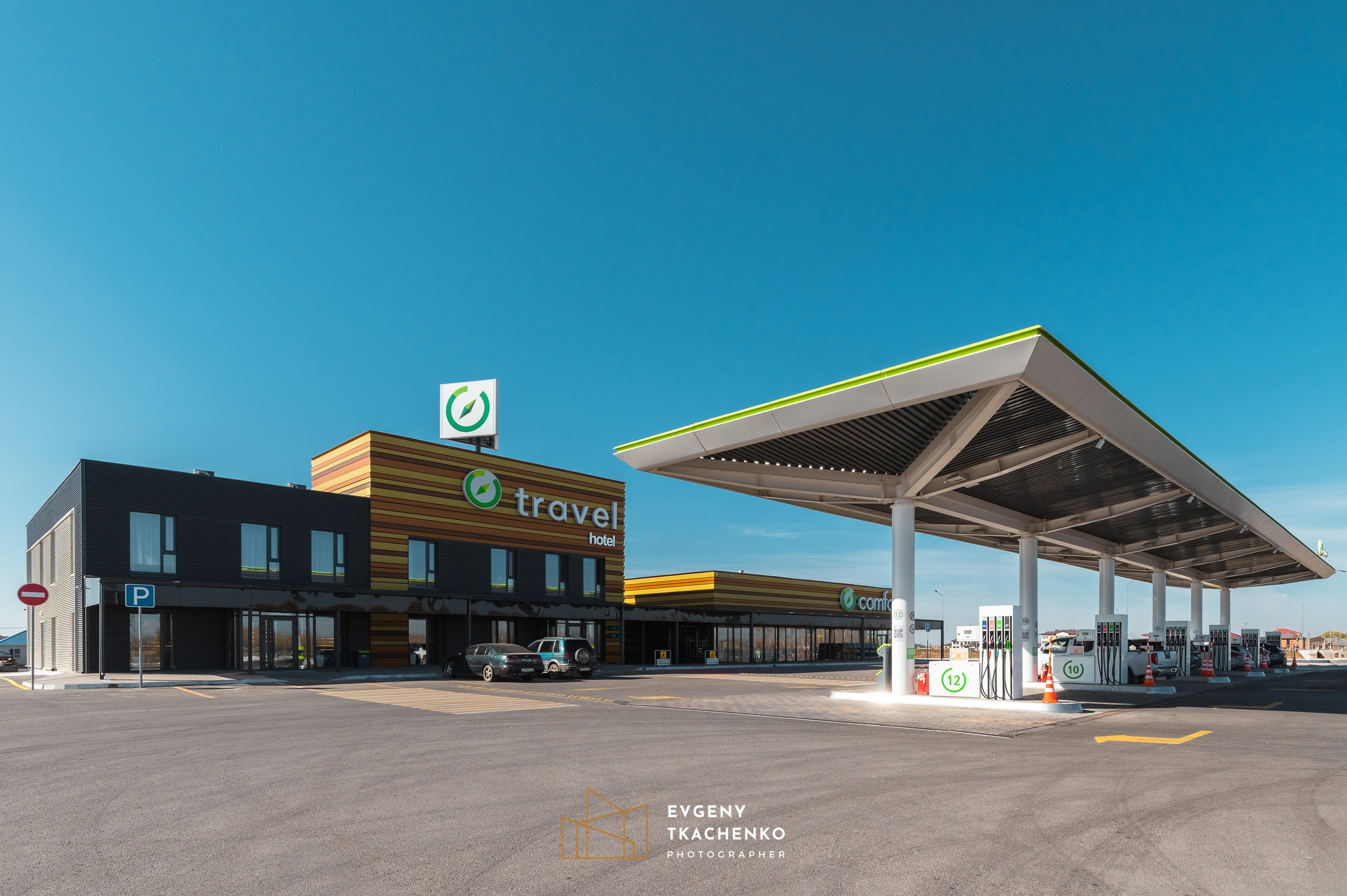 АЗС Compass. Архитектурный и интерьерный фотограф в Казахстане