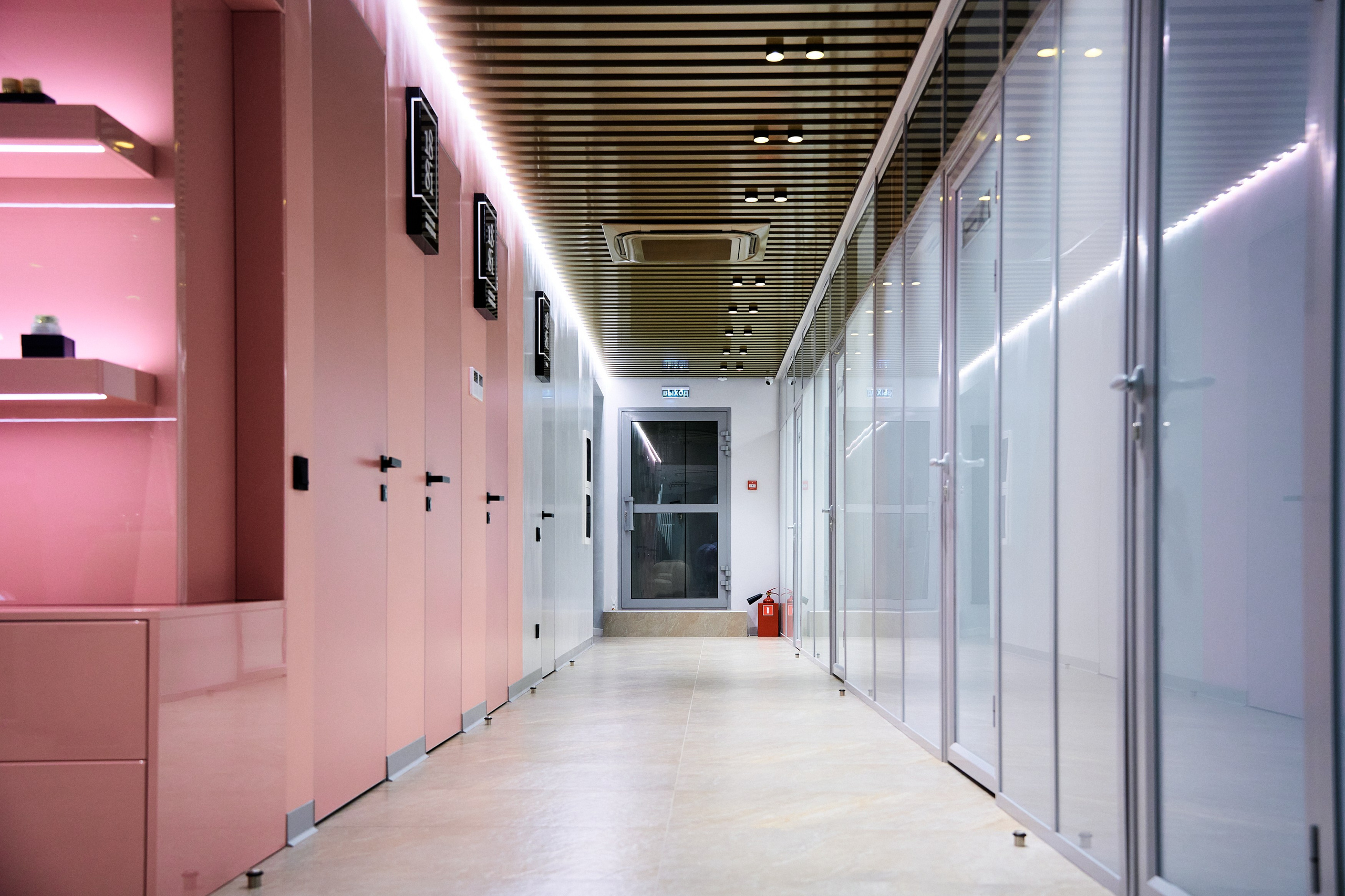 Интерьерная съемка 1881. Фотограф в Хабаровске