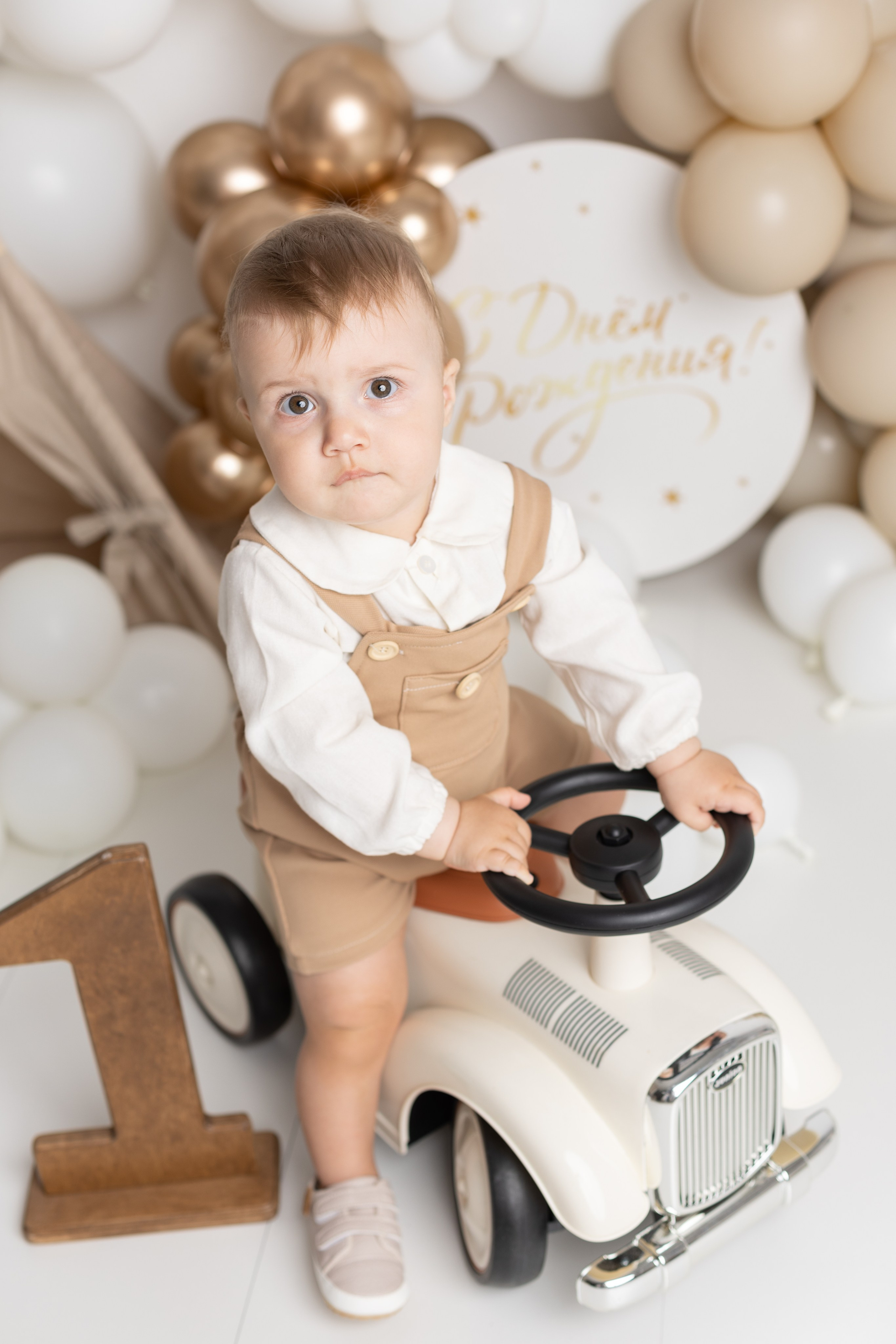 Фотосессия к первому дню рождения. Фотограф новорожденных, детский фотограф в г. Оренбурге Екатерина Козлова