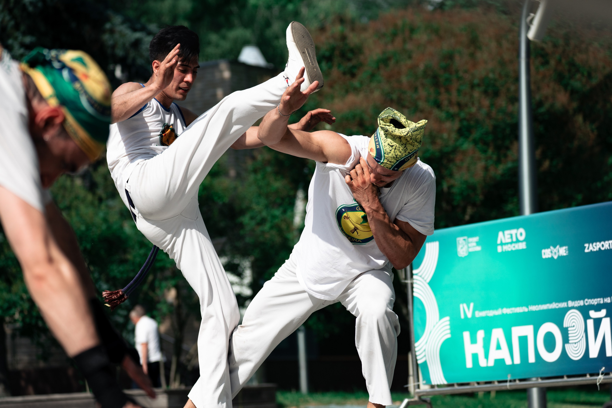 Открытый класс AXE Capoeira на фестивале неолимписких видов спорта на ВДНХ 2025 г:. Фотограф в Москве Ткаченко Владимир