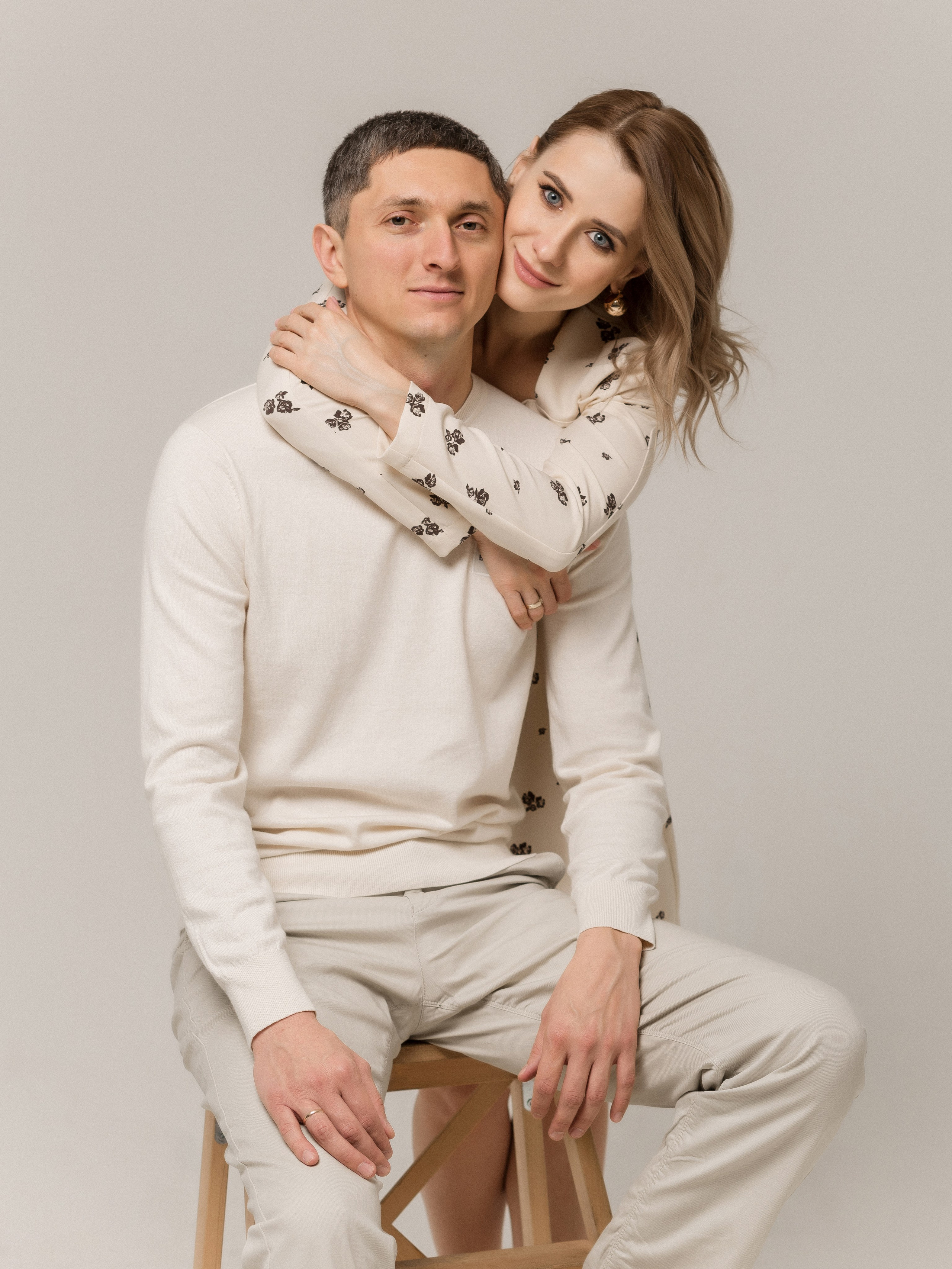 Волшебство моментов семейной фотосессии в фотостудии Таганрога. Свадебный и семейный фотограф в Таганроге Бакарюк Антон