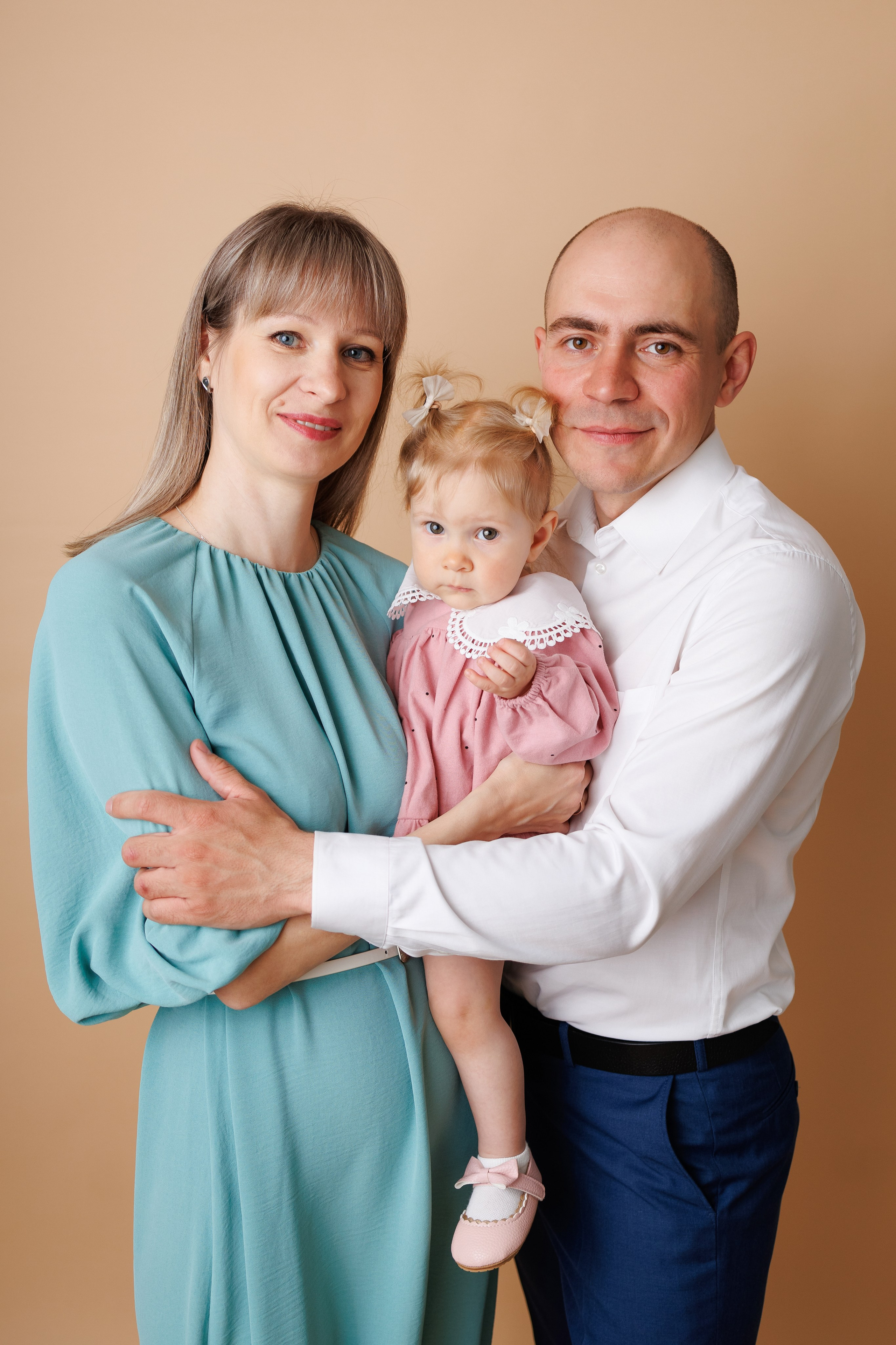 Ирочке 1 годик. Фотограф новорожденный малышей Новосибирск
