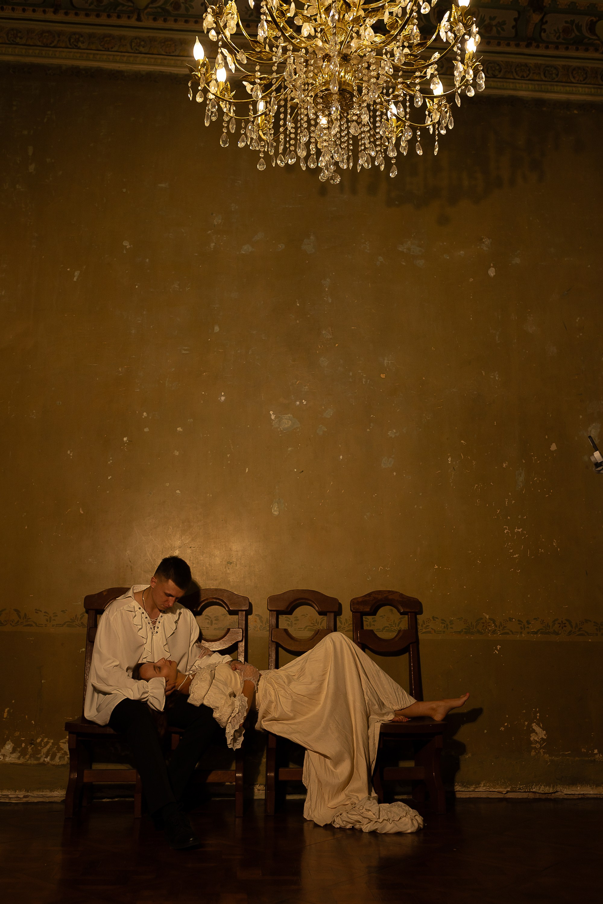 Свадебная фотосессия в фотостудии Птичка. Свадебный и семейный фотограф Виолетта Сидельникова. Краснодар, Россия, Беларусь, Европа