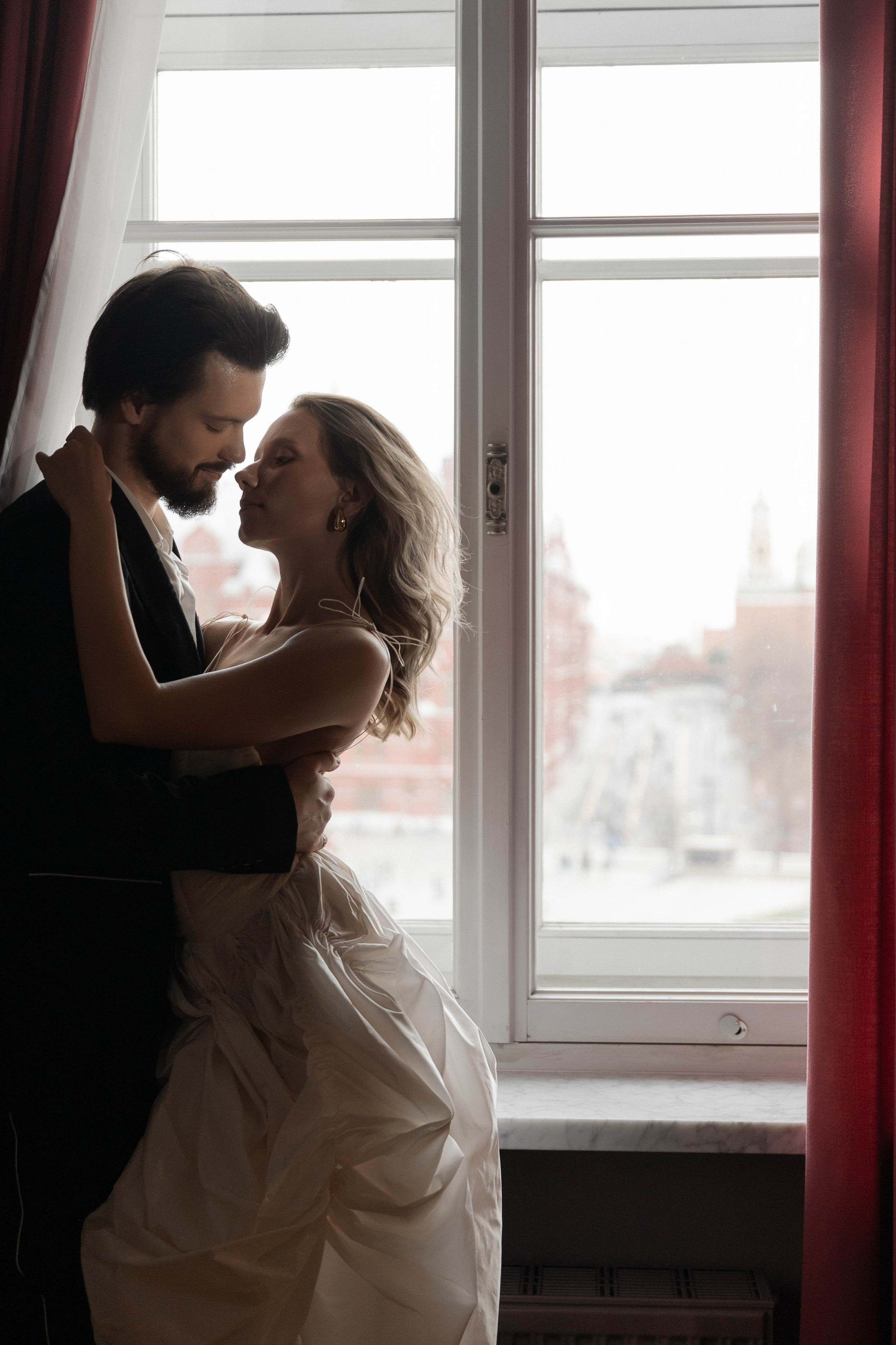 Свадебная фотосессия в гостинице "Националь". Ярослава Ерина — свадебный фотограф в Москве