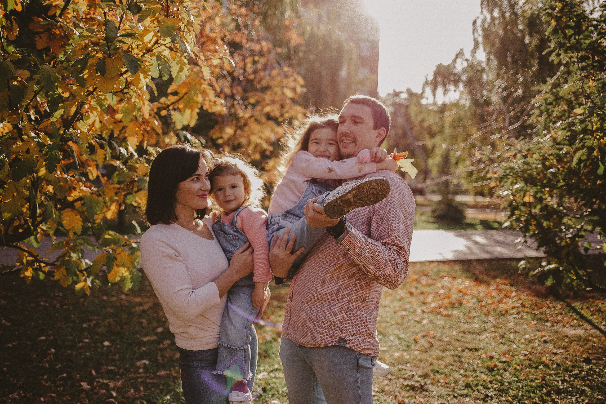 Зарина, Олег и дочки. Семейный фотограф в Самаре
