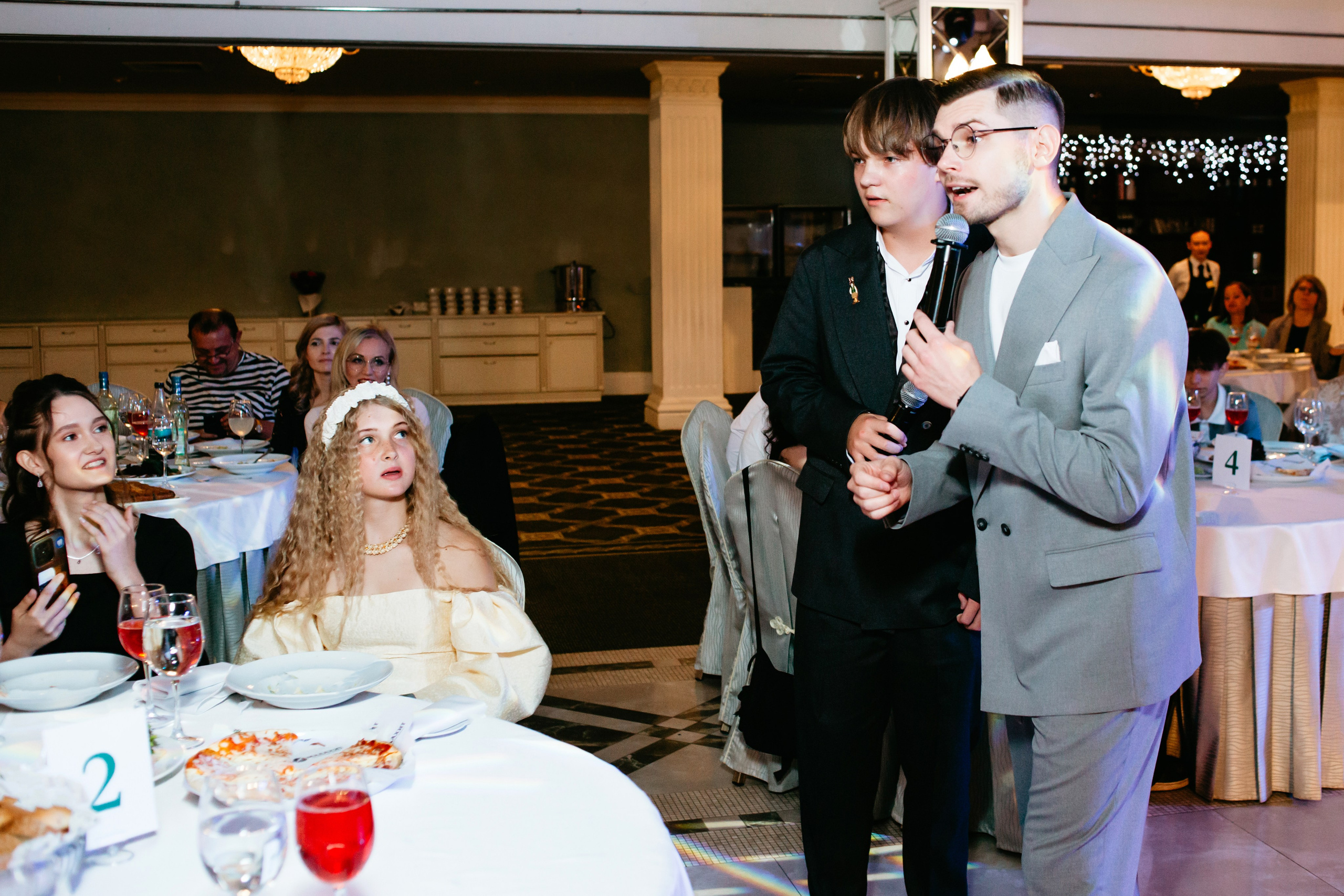 Выпускной 2025 (9класс) 124 школа. Фотограф в Челябинске Ополихина Анна