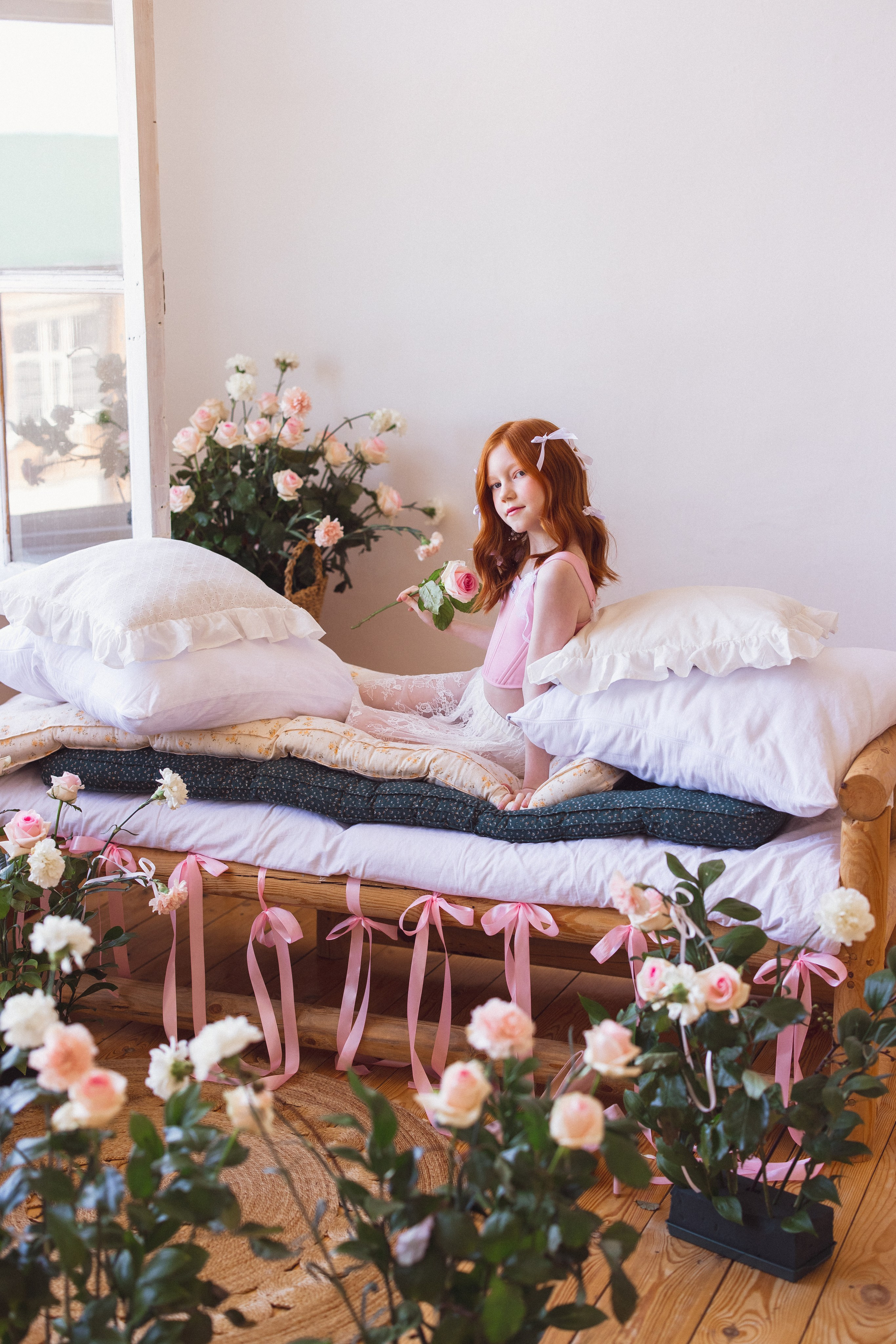 Фотосессия с живыми цветами в фотостудии г. Краснодар. Семейный и детский фотограф в Краснодаре Анна Трашкова