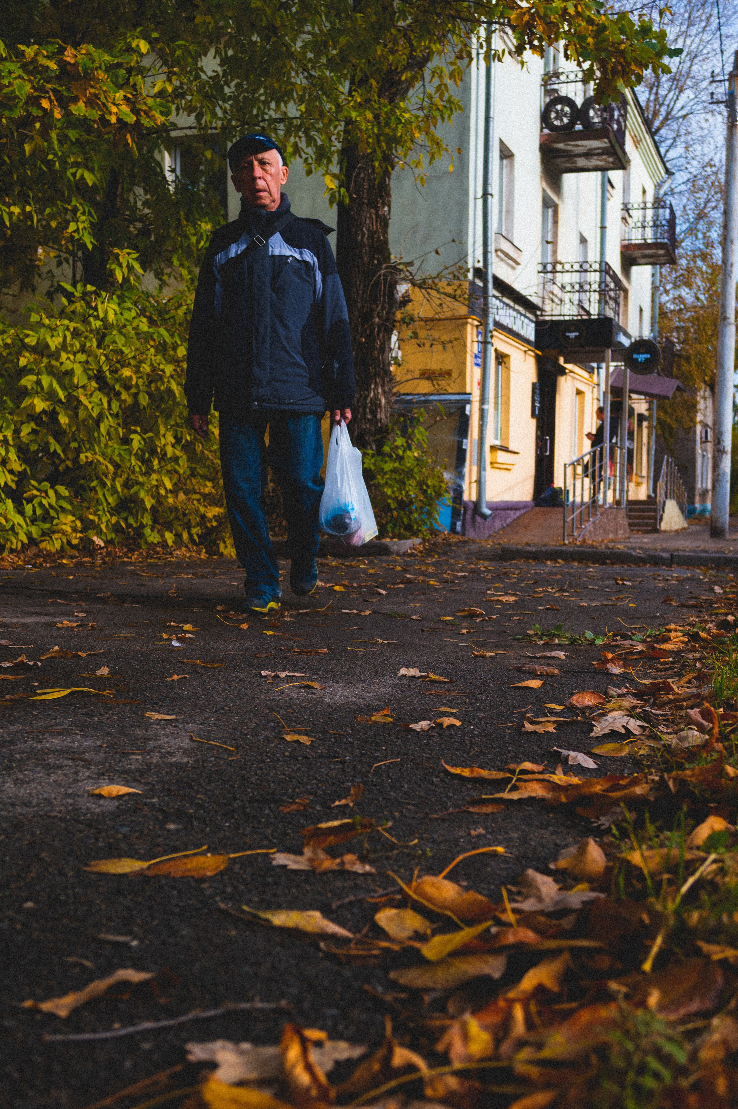 Октябрь 2025. Den Mirov — Фотограф, Музыкант