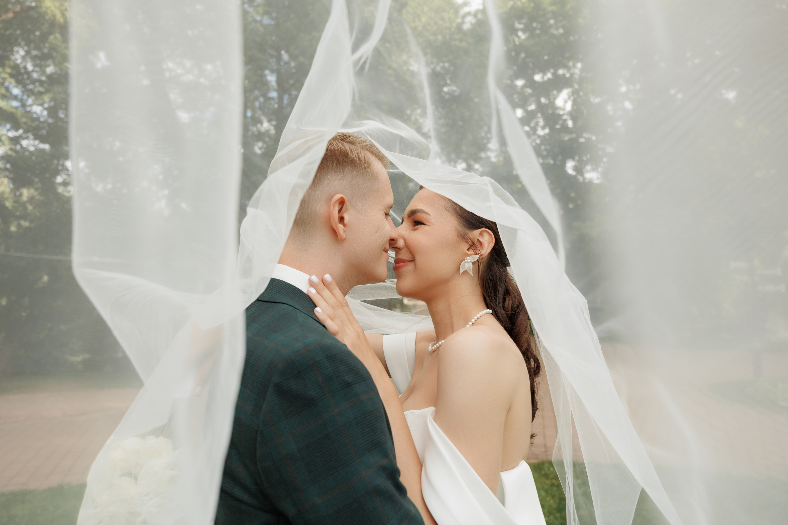 Регистрация в отеле Fish Point, ЗАГС Бутово, прогулка в Остафьево. Свадебный и репортажный фотограф (Москва, Королев и другие)