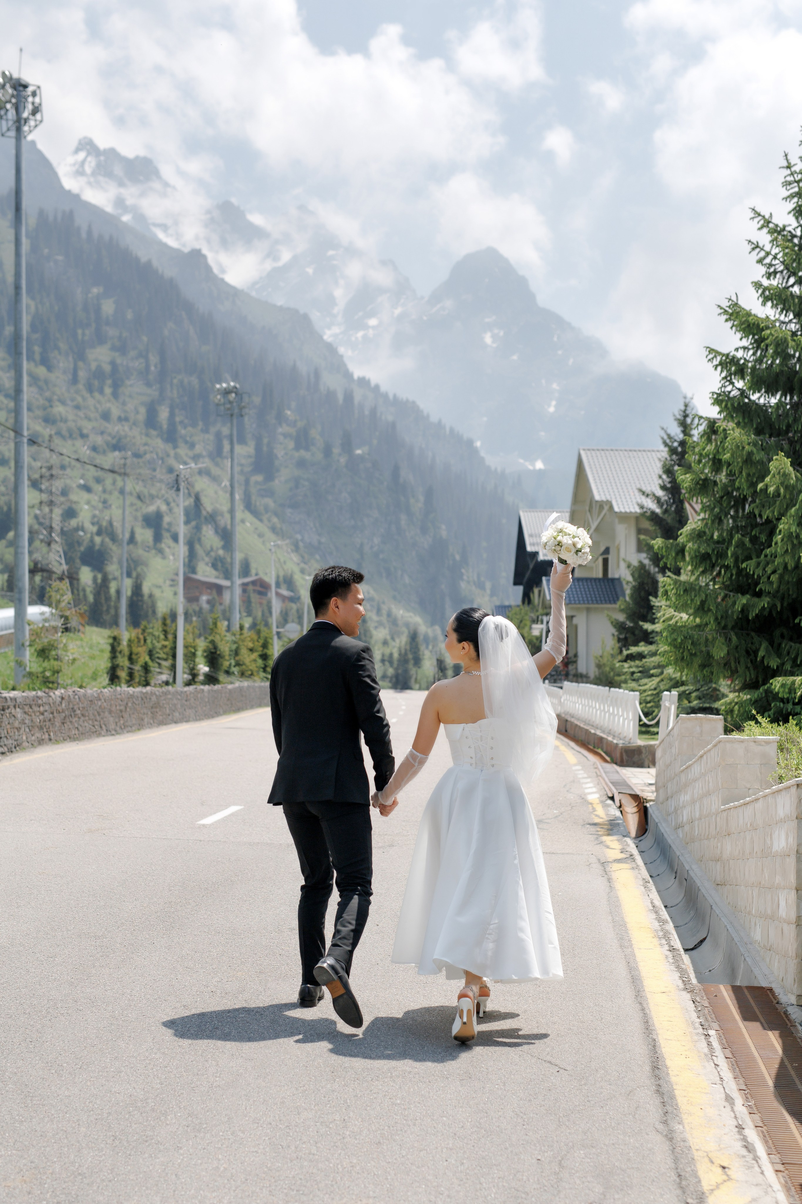 Wedding and Love story Photographer